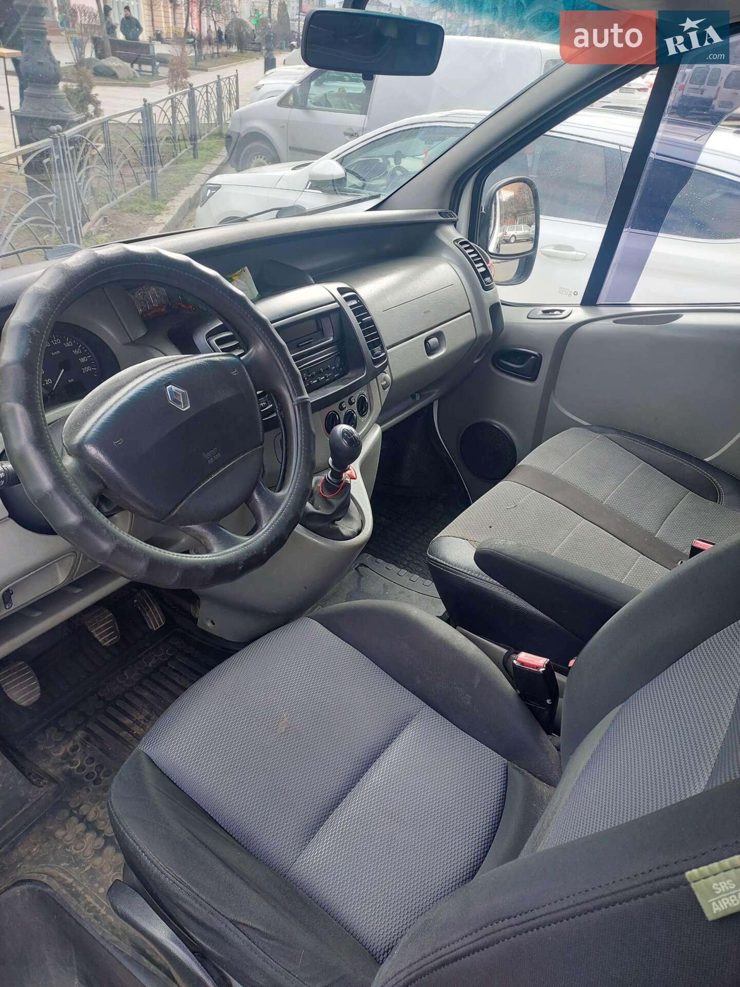 RENAULT TRAFIC 2008