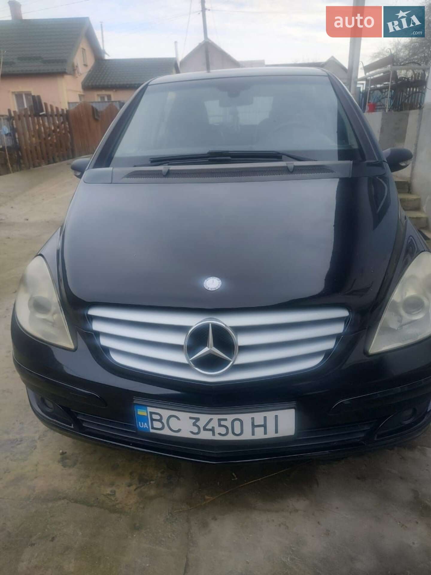MERCEDES-BENZ B 180 2005