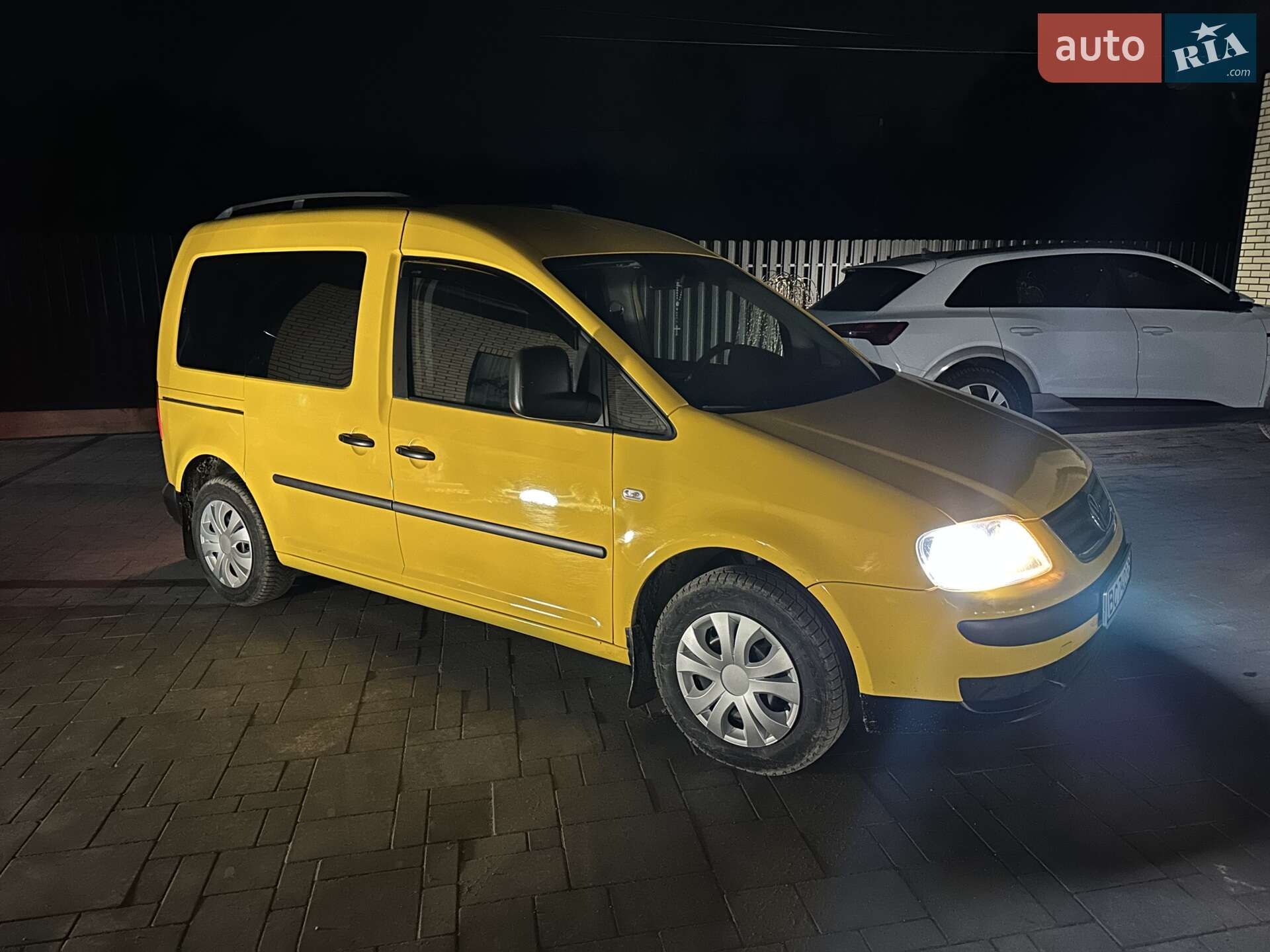 VOLKSWAGEN CADDY 2005