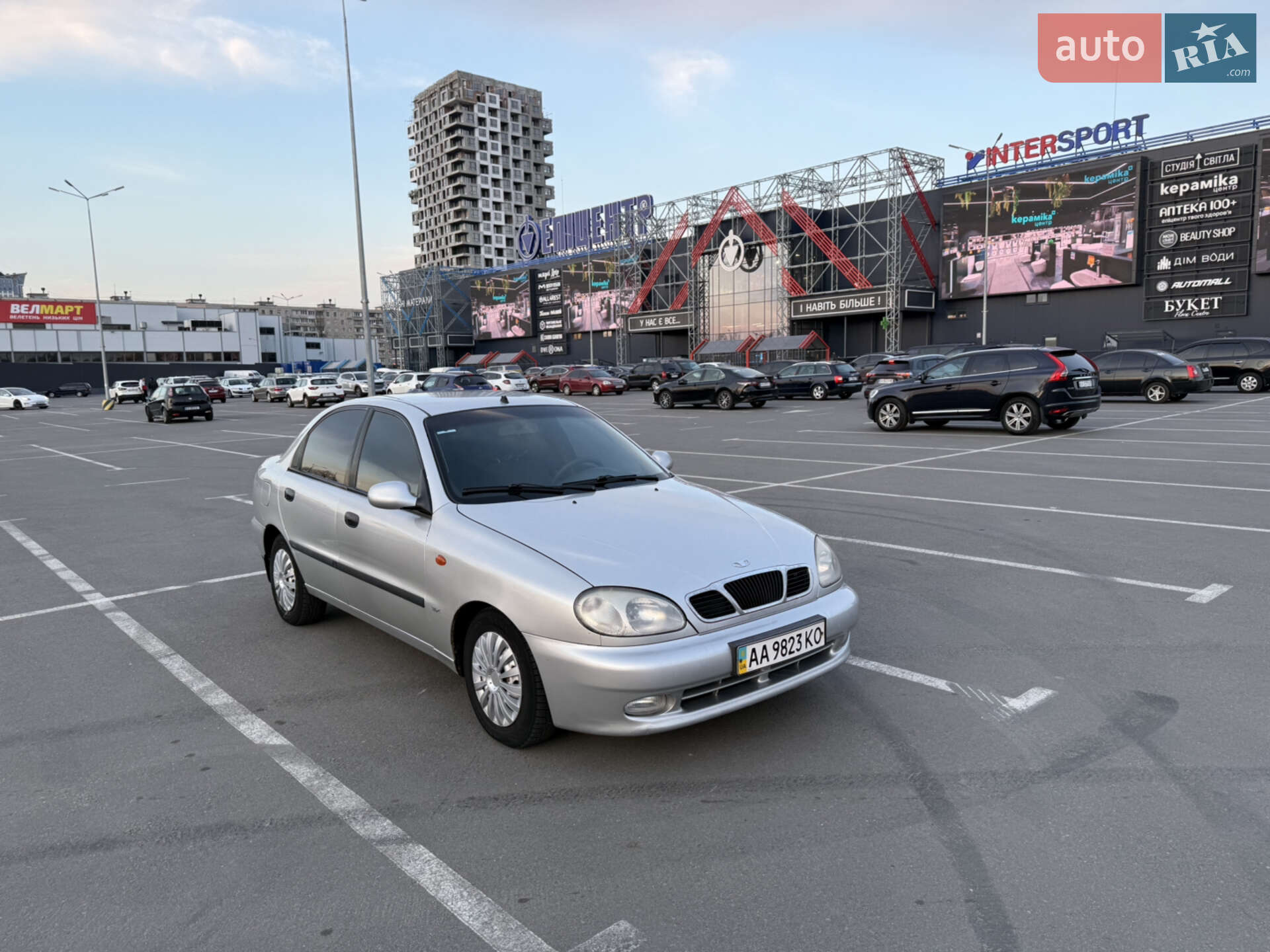 DAEWOO LANOS 2003