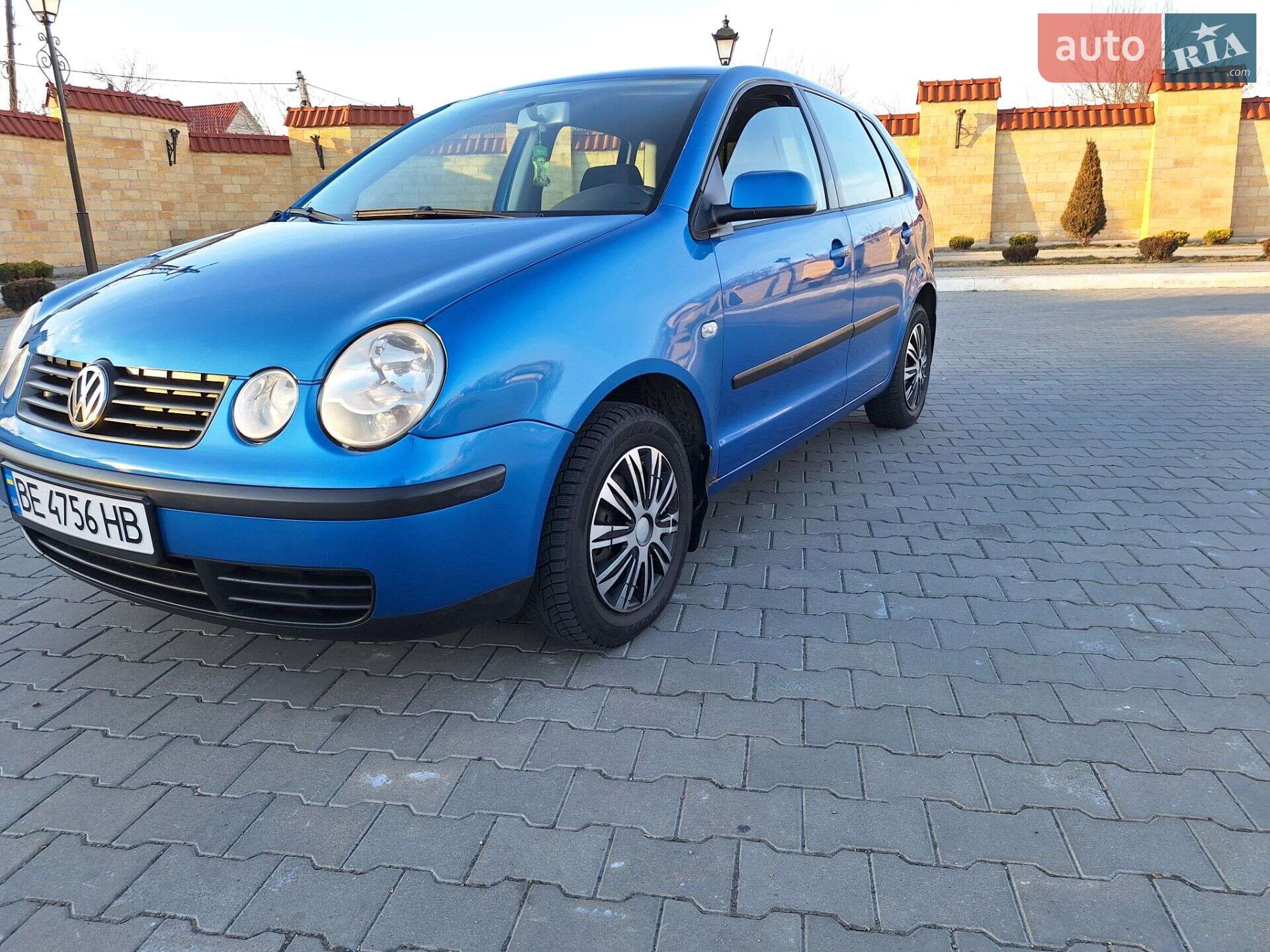 VOLKSWAGEN POLO 2002