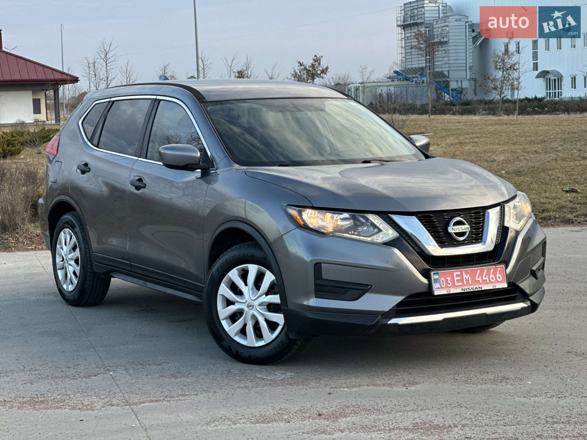 NISSAN ROGUE 2016