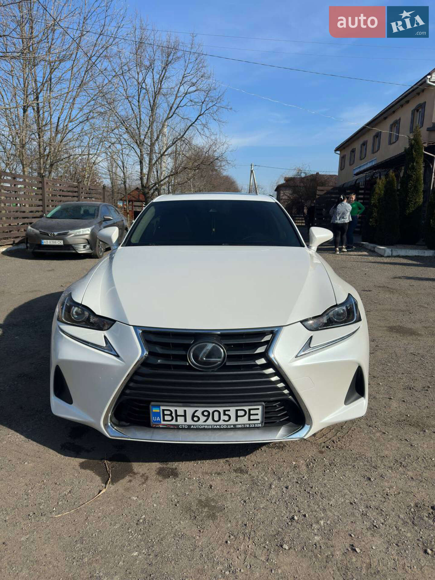 LEXUS IS 300 2018