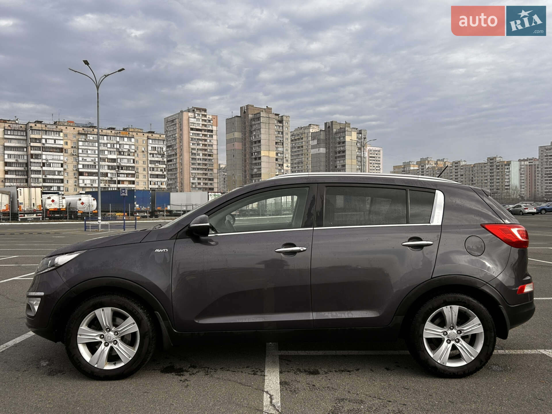 KIA SPORTAGE