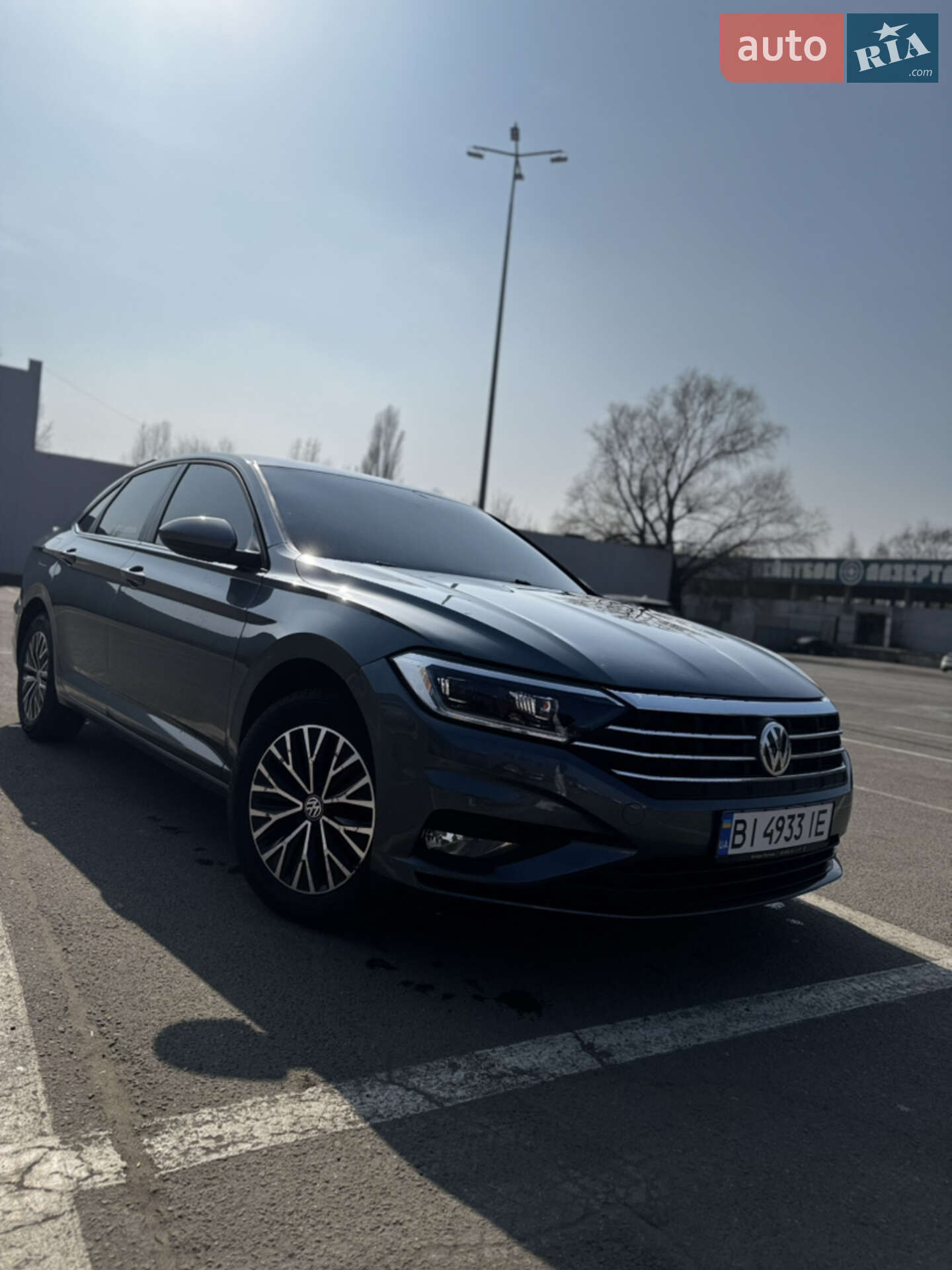 VOLKSWAGEN JETTA