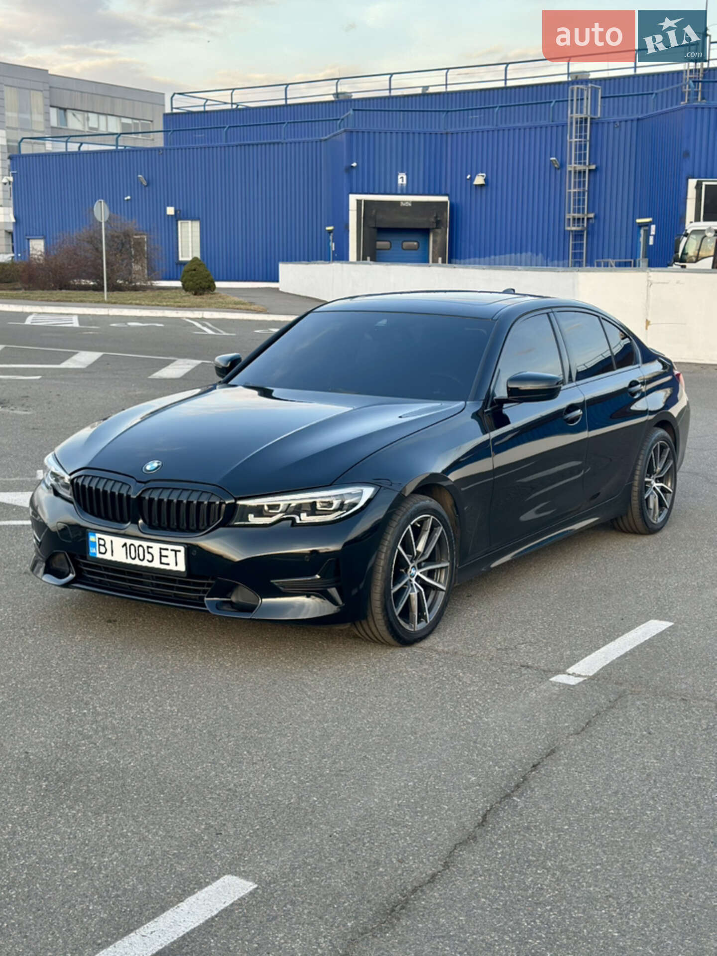 BMW 330I 2019