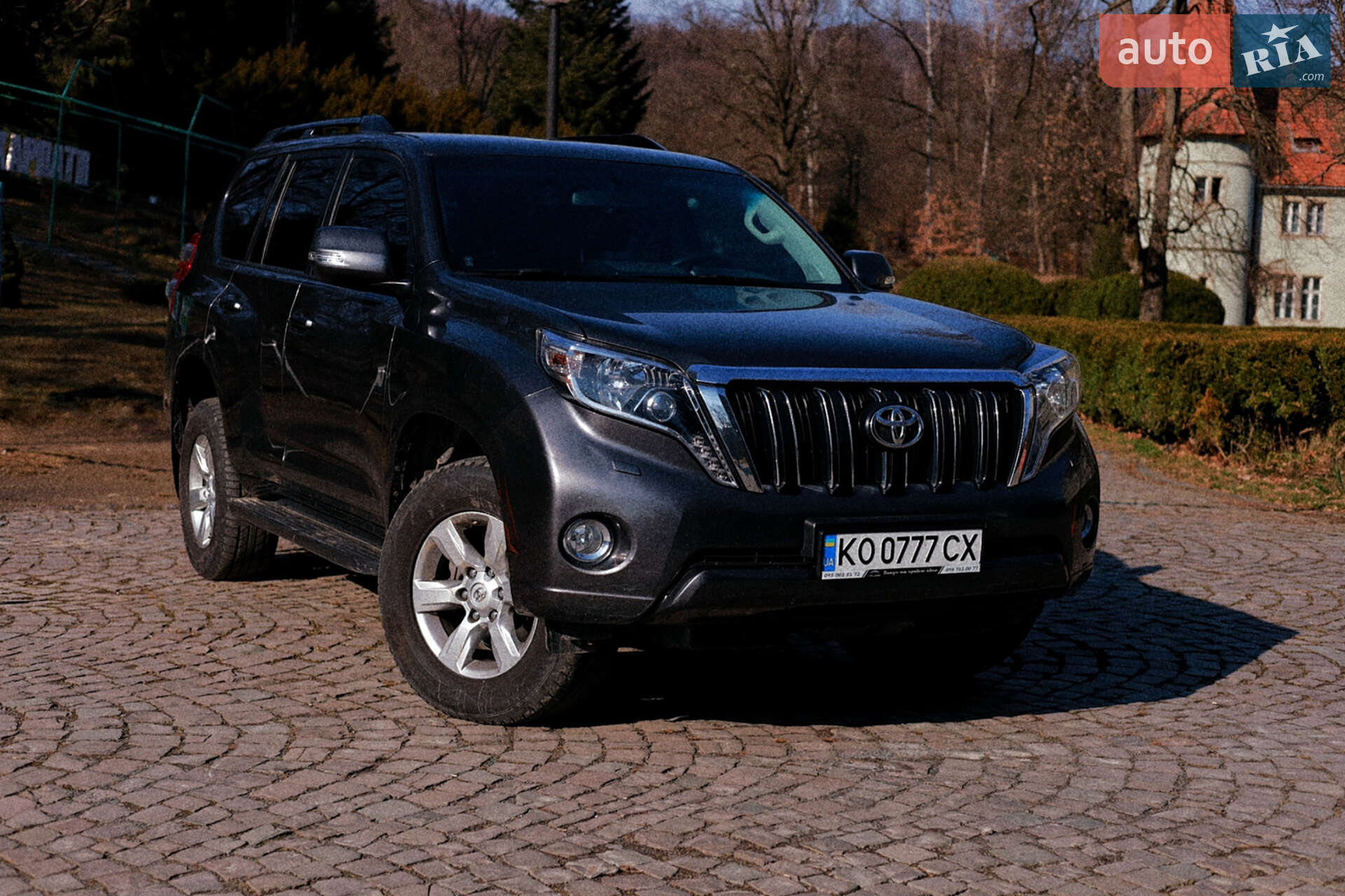 TOYOTA LAND CRUISER PRADO 150 2016