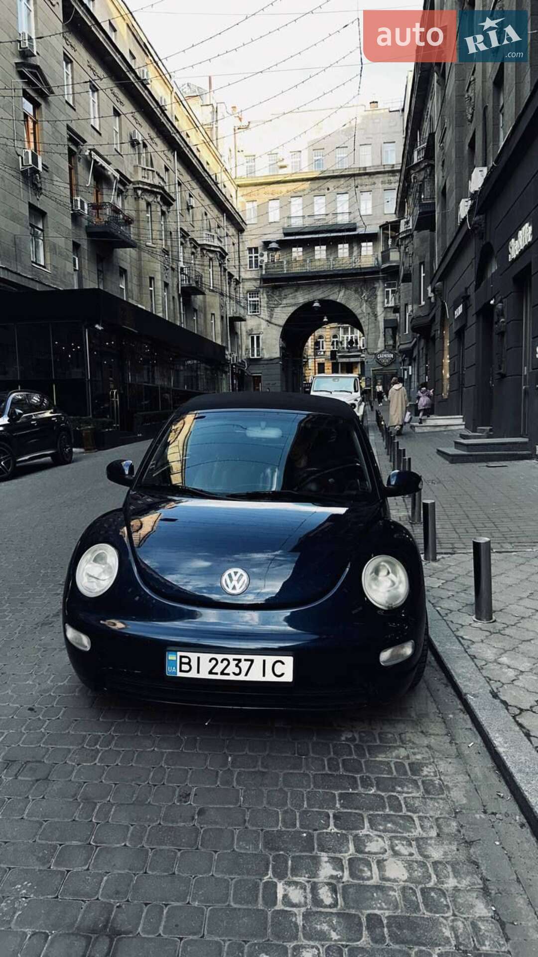 VOLKSWAGEN NEW BEETLE 2004
