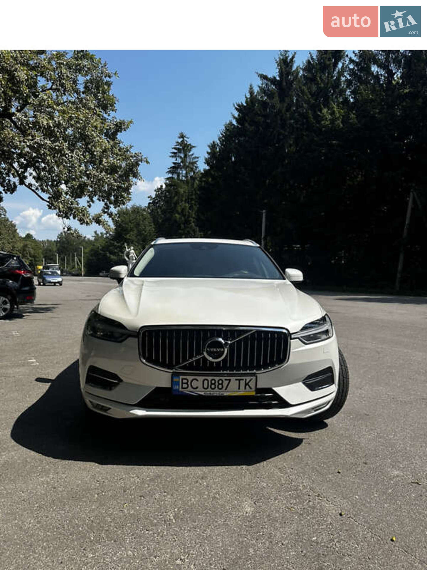 VOLVO XC60 2019