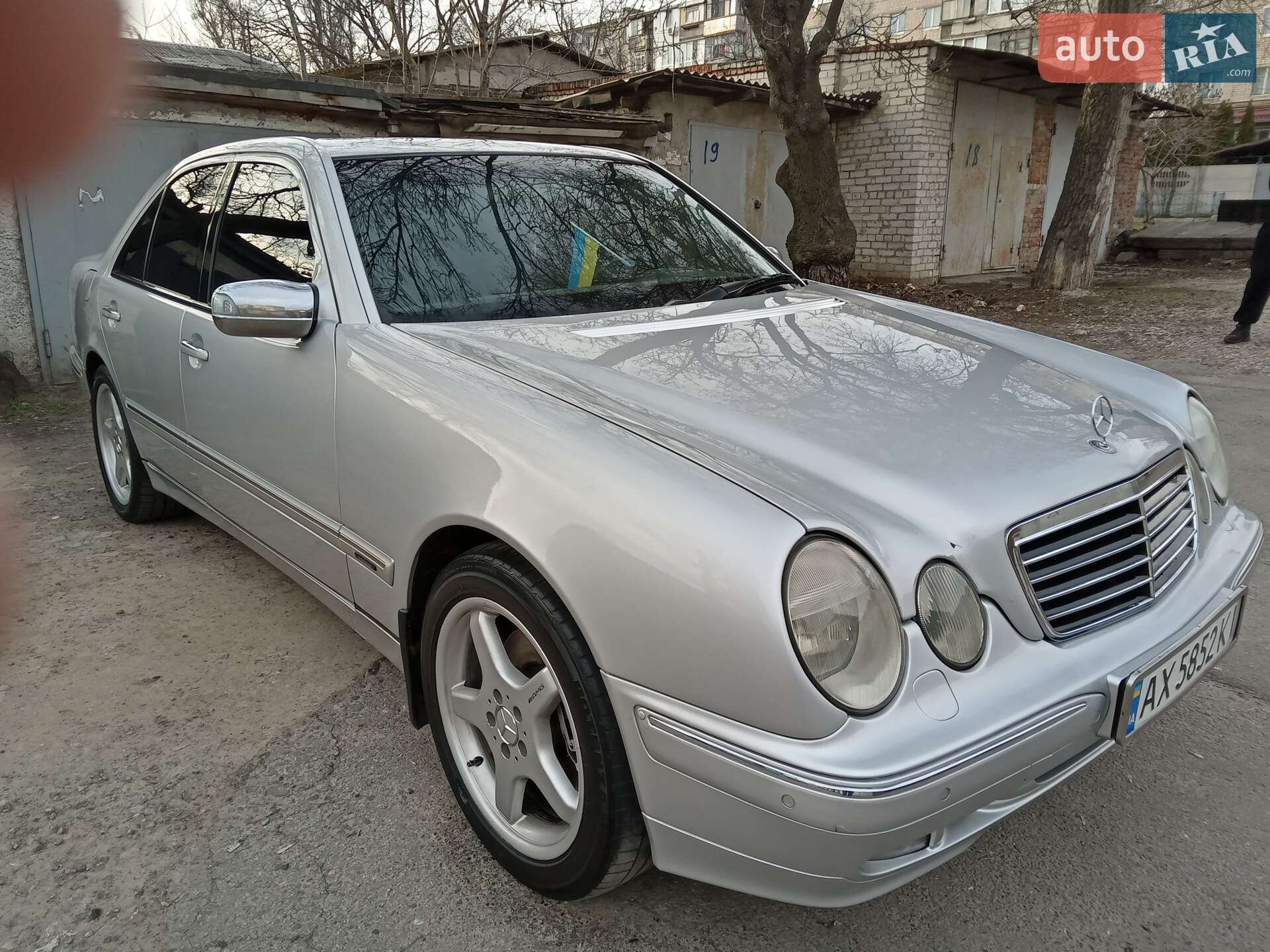 MERCEDES-BENZ E 430 2000