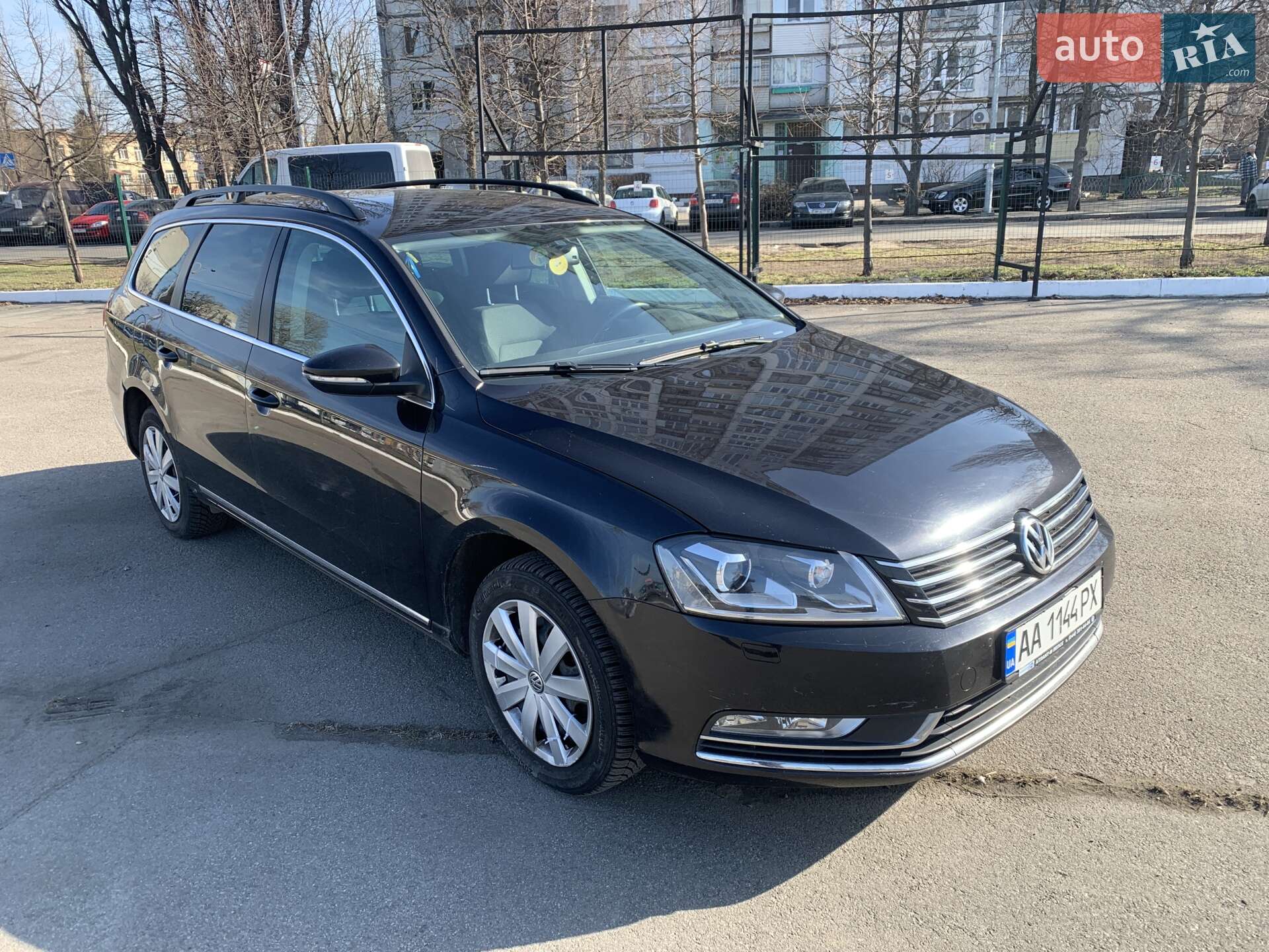 VOLKSWAGEN PASSAT 2012