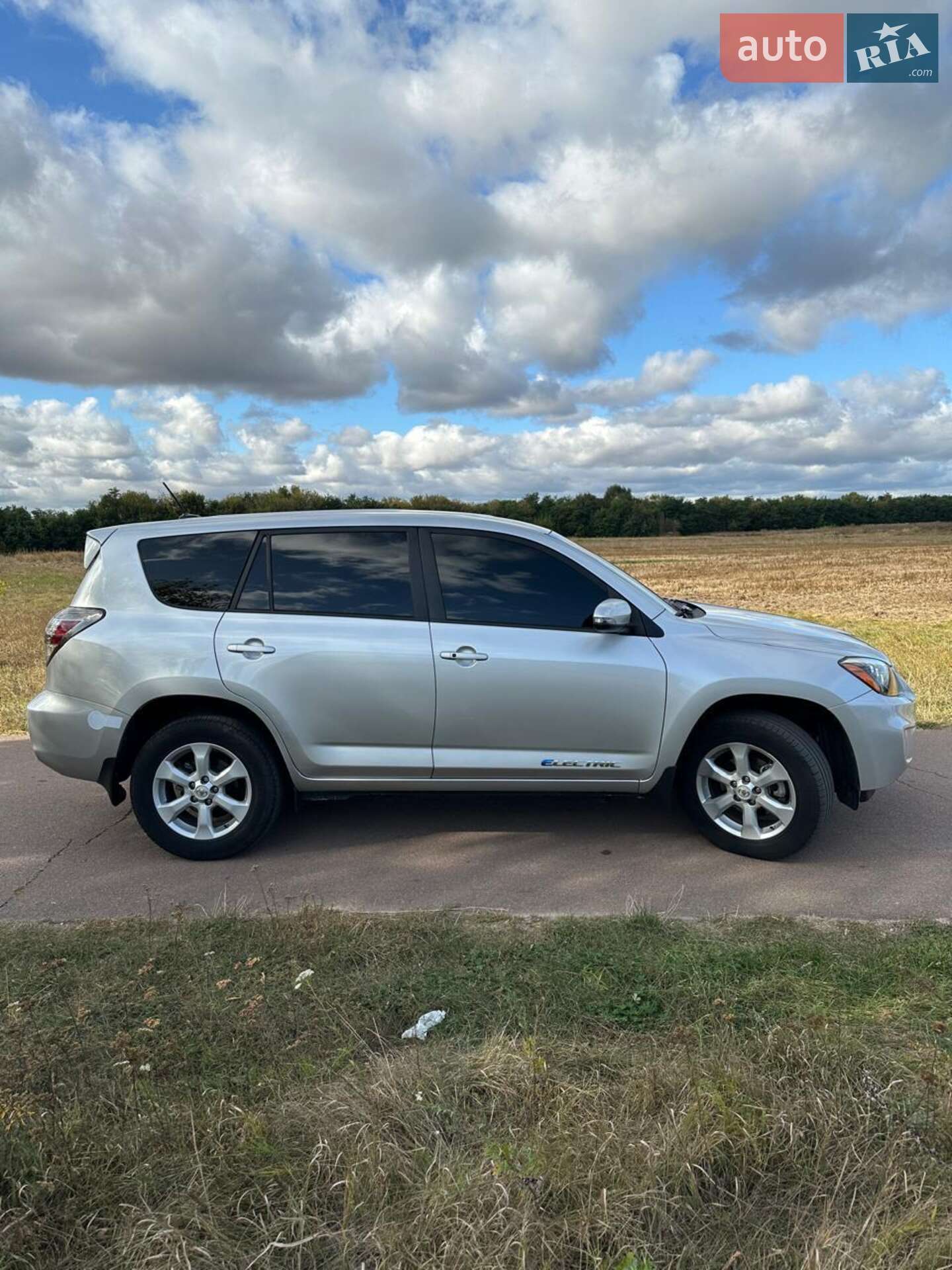 TOYOTA RAV4 2014
