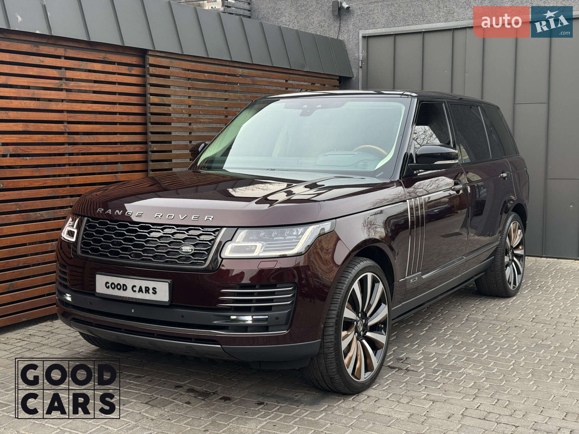 Головне фото звіту автомобіля LAND ROVER RANGE ROVER AUTOBIOGRAPHY 2018