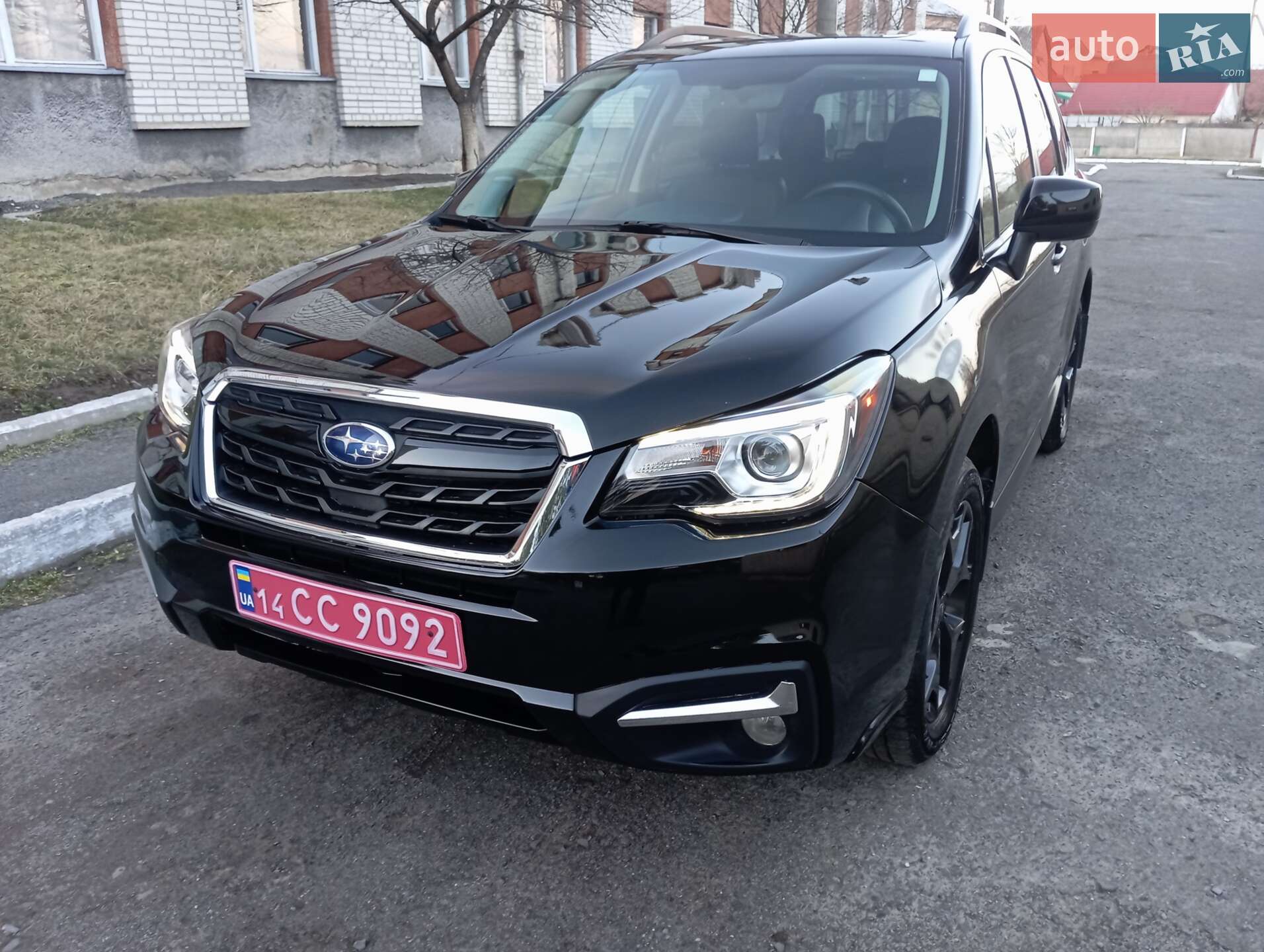 SUBARU FORESTER 2017
