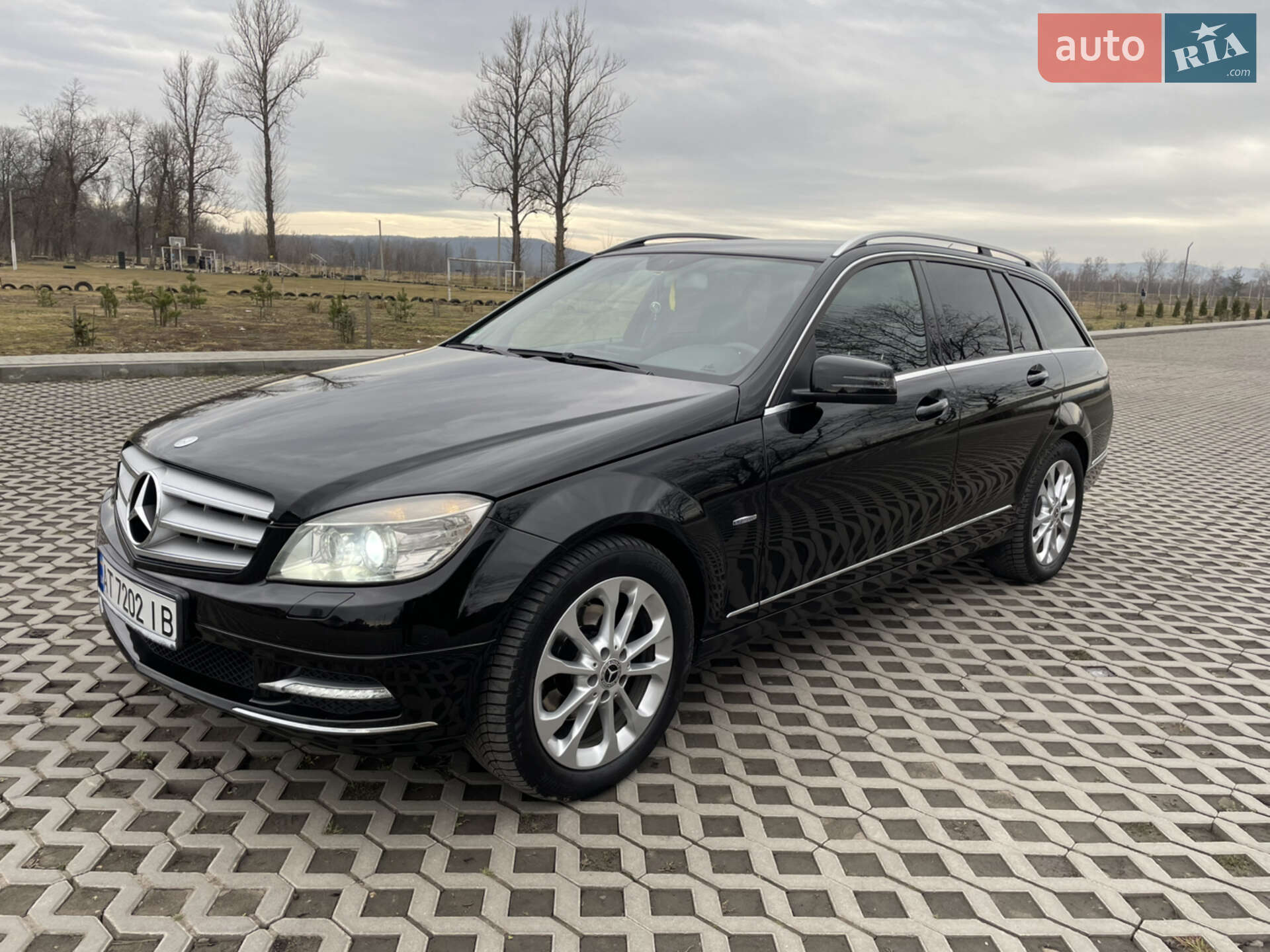 MERCEDES-BENZ C 250 2010