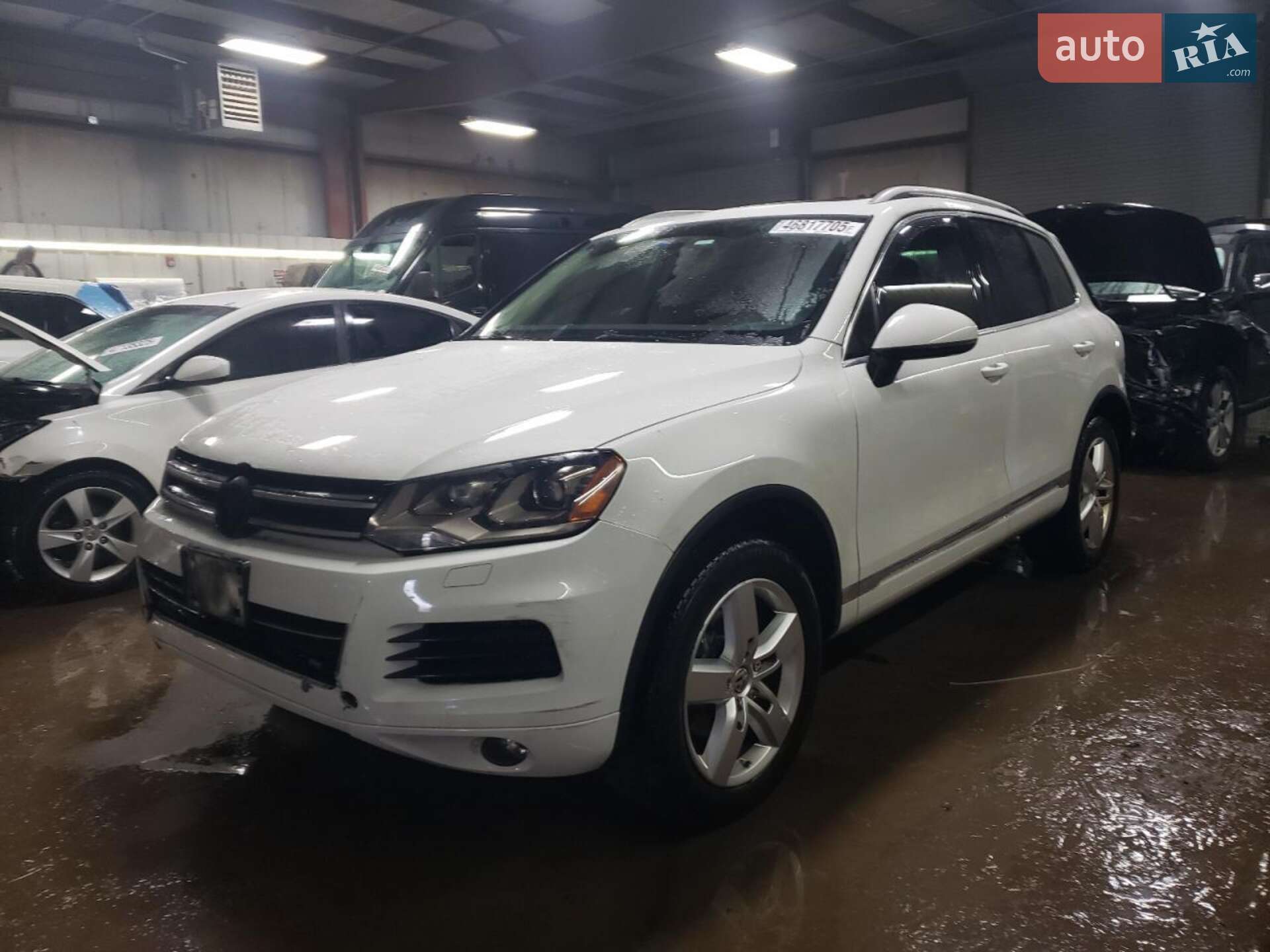 VOLKSWAGEN TOUAREG 2012