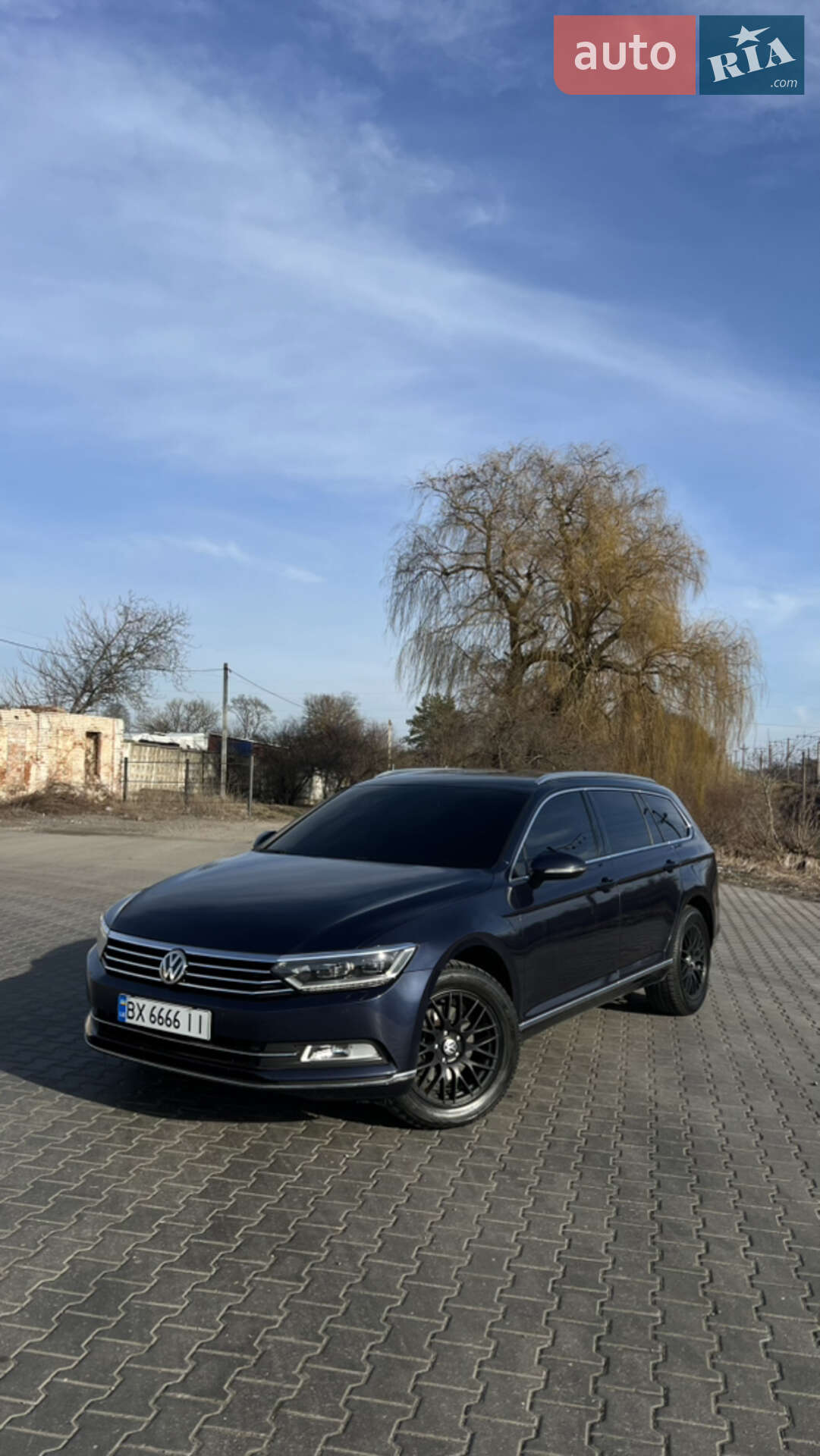 VOLKSWAGEN PASSAT 2015