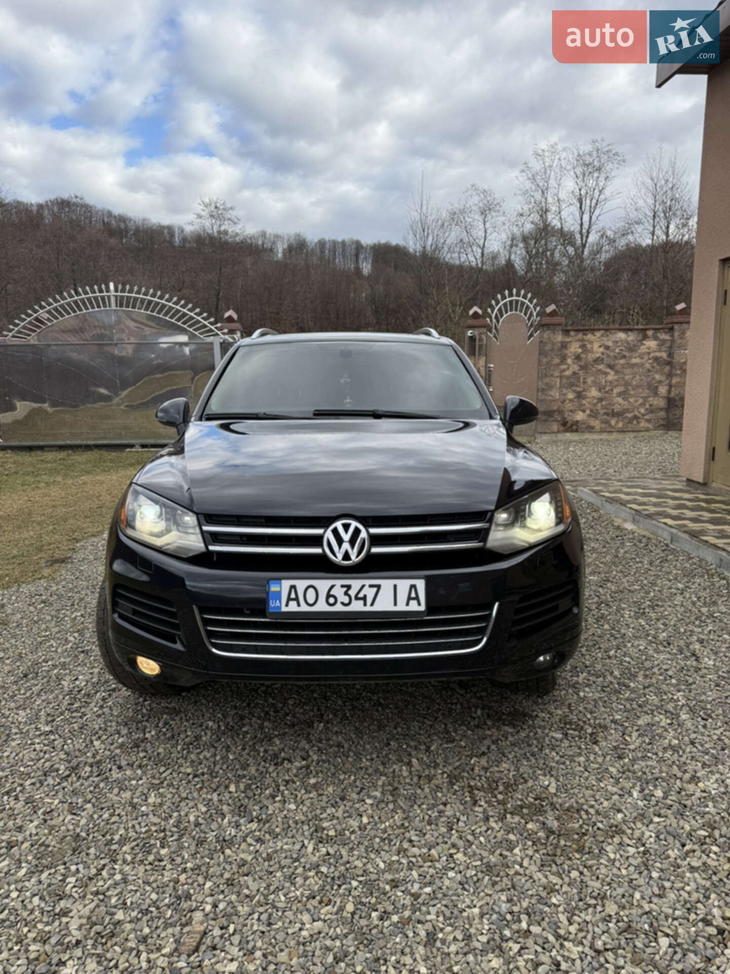 VOLKSWAGEN TOUAREG 2011