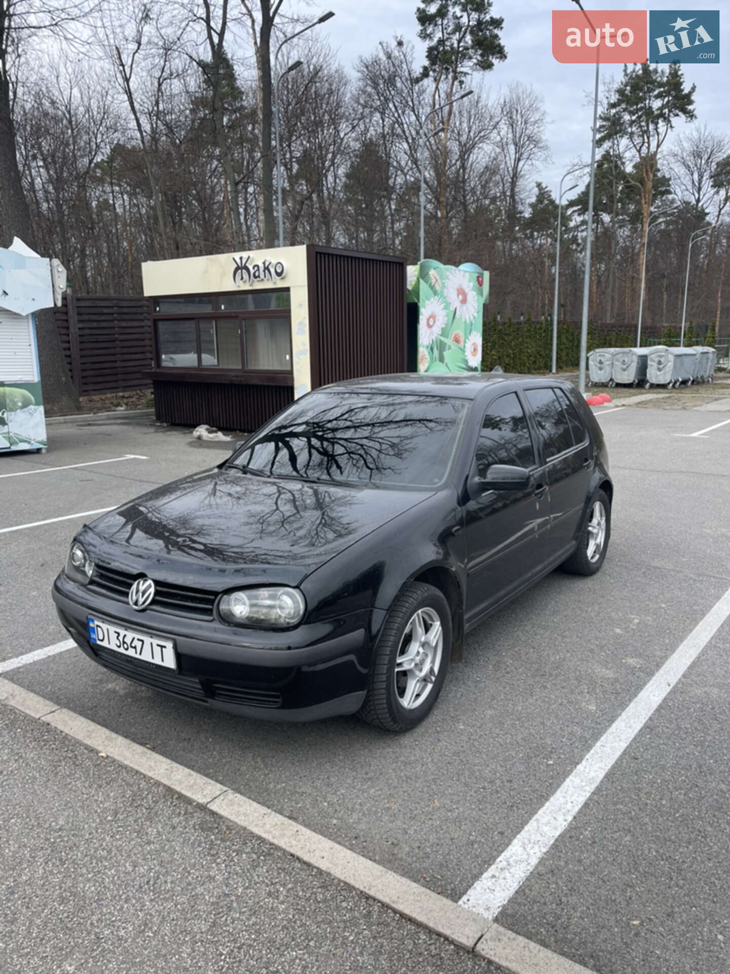 VOLKSWAGEN GOLF 2003