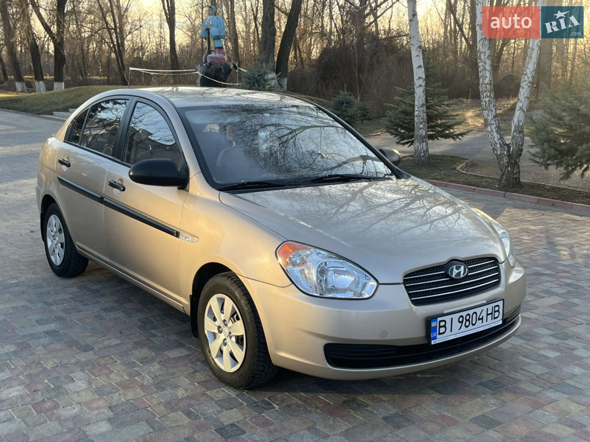 HYUNDAI ACCENT 2009