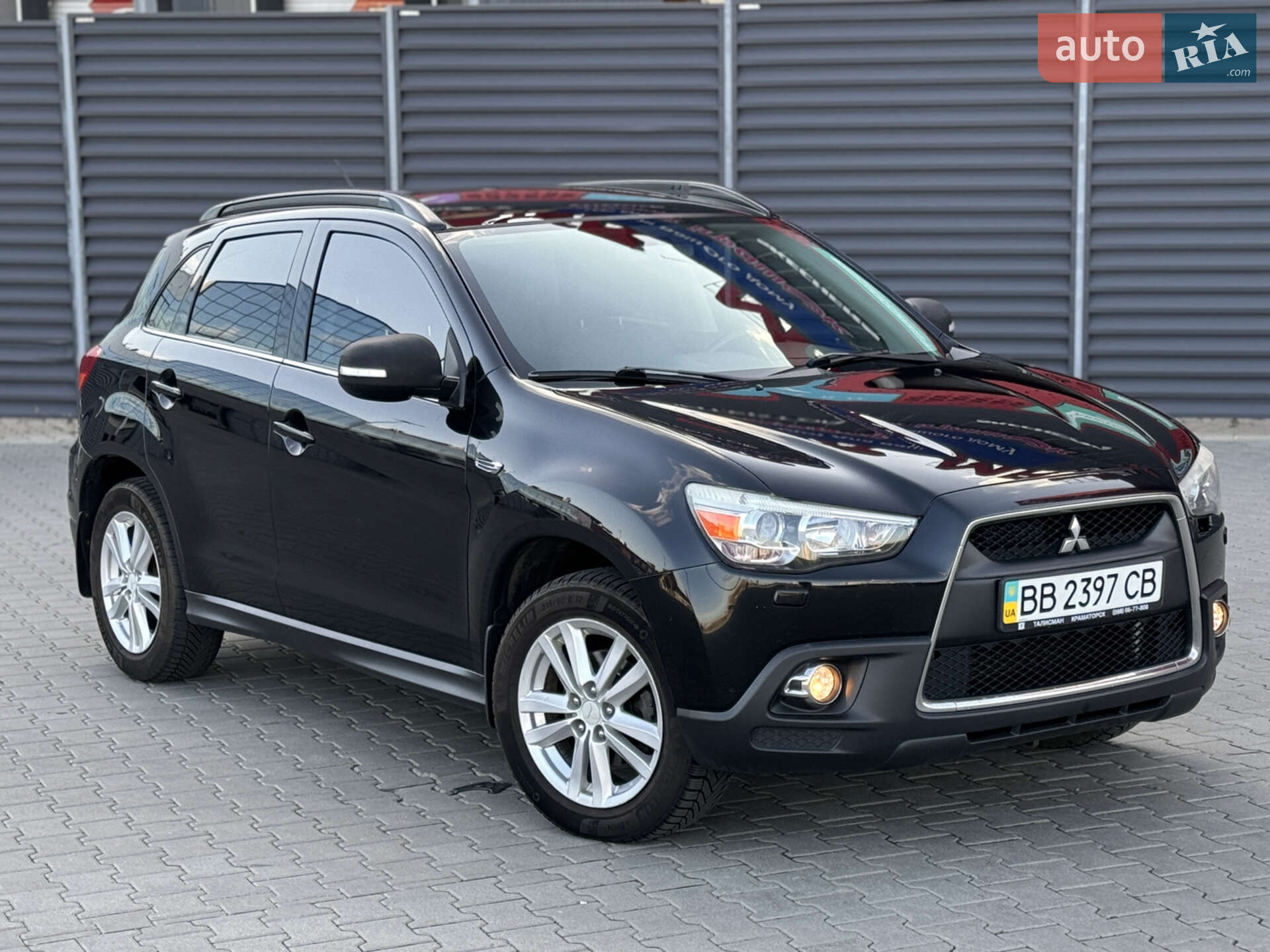MITSUBISHI ASX 2011