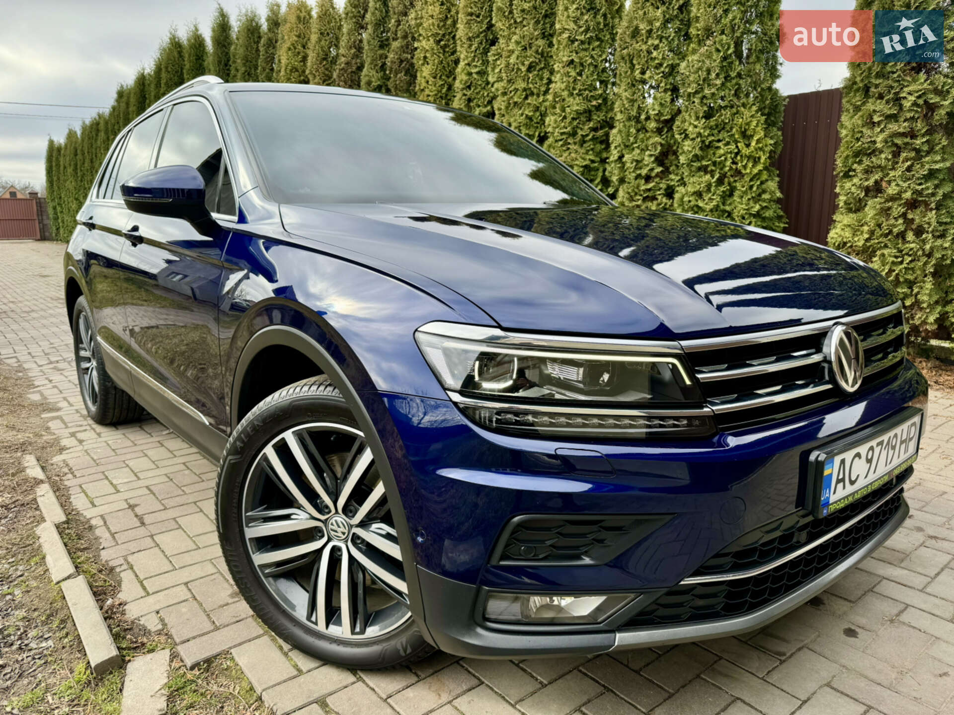 VOLKSWAGEN TIGUAN 2019