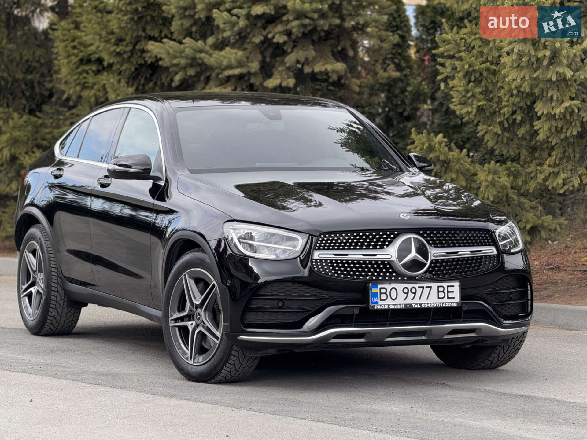 MERCEDES-BENZ GLC 300 2020