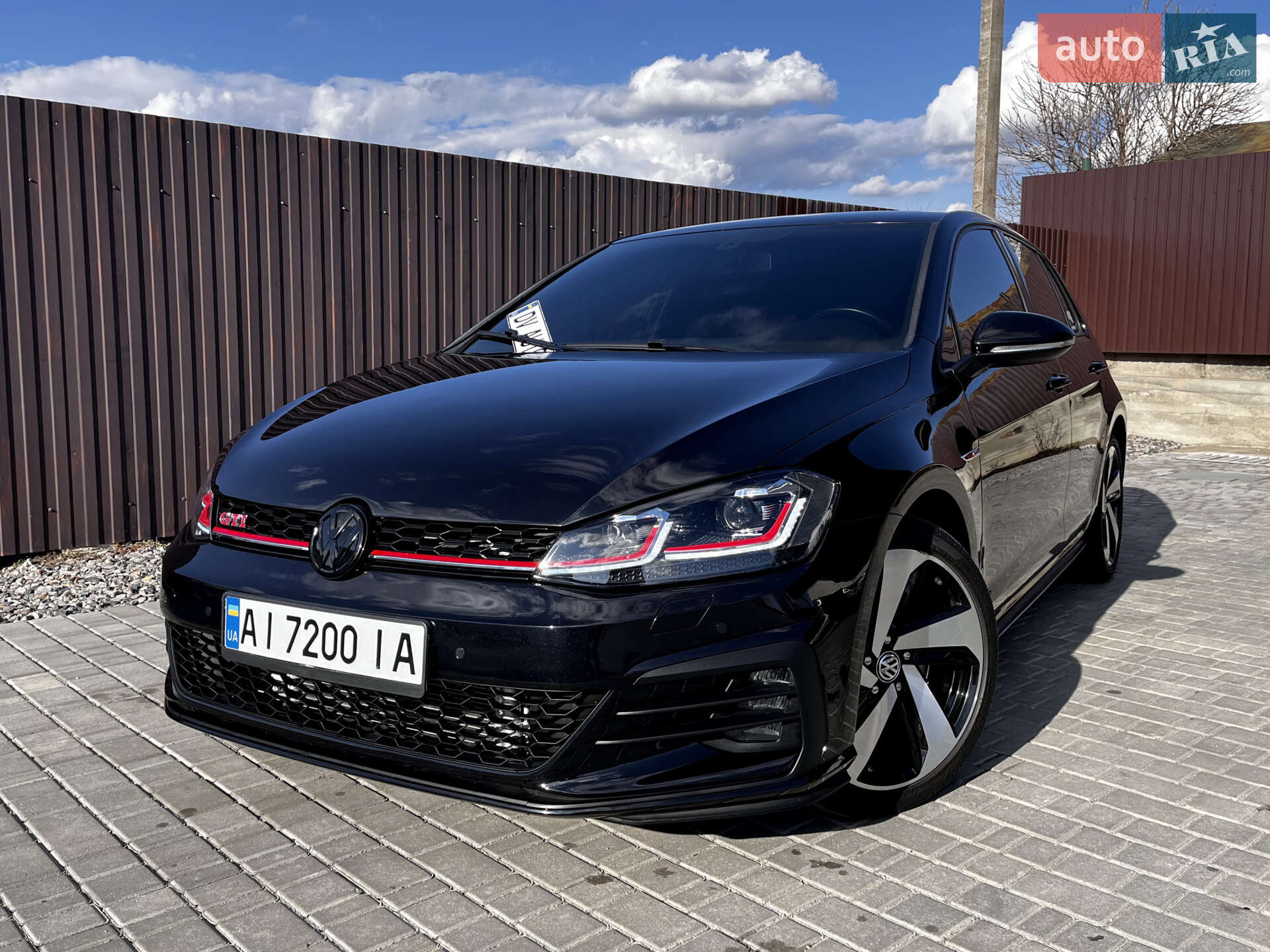 VOLKSWAGEN GOLF 2020