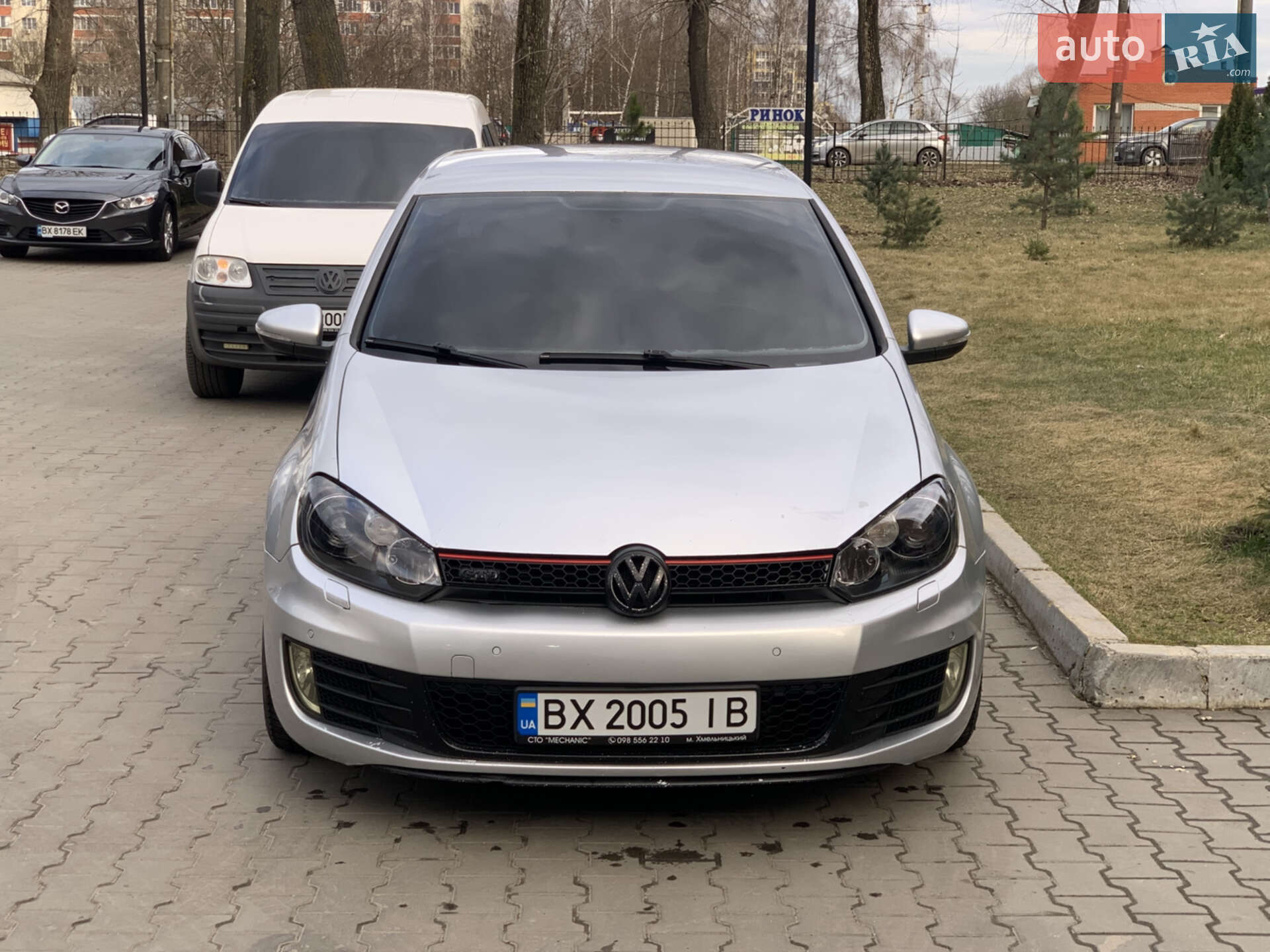 VOLKSWAGEN GOLF 2010