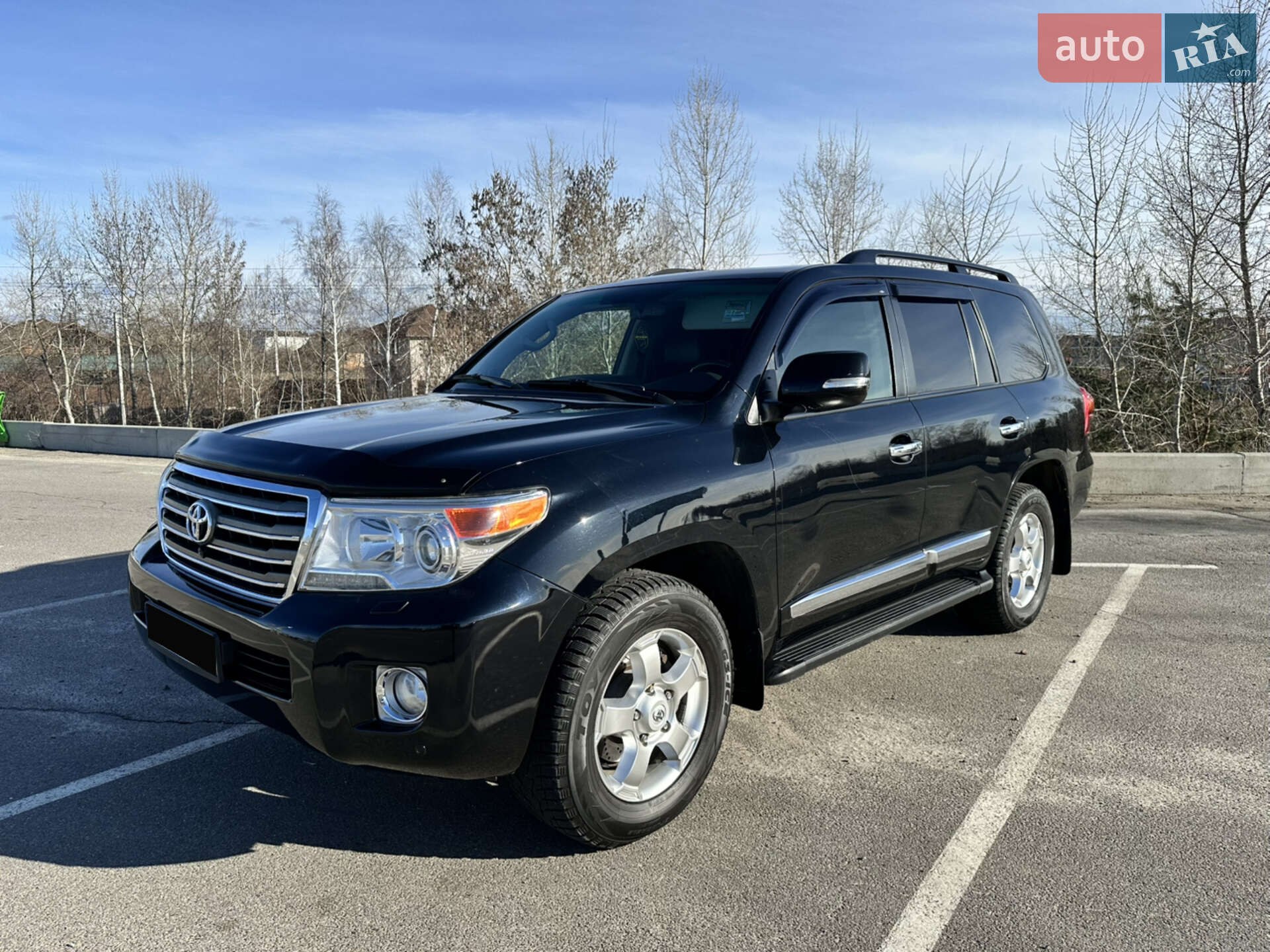 TOYOTA LAND CRUISER 200