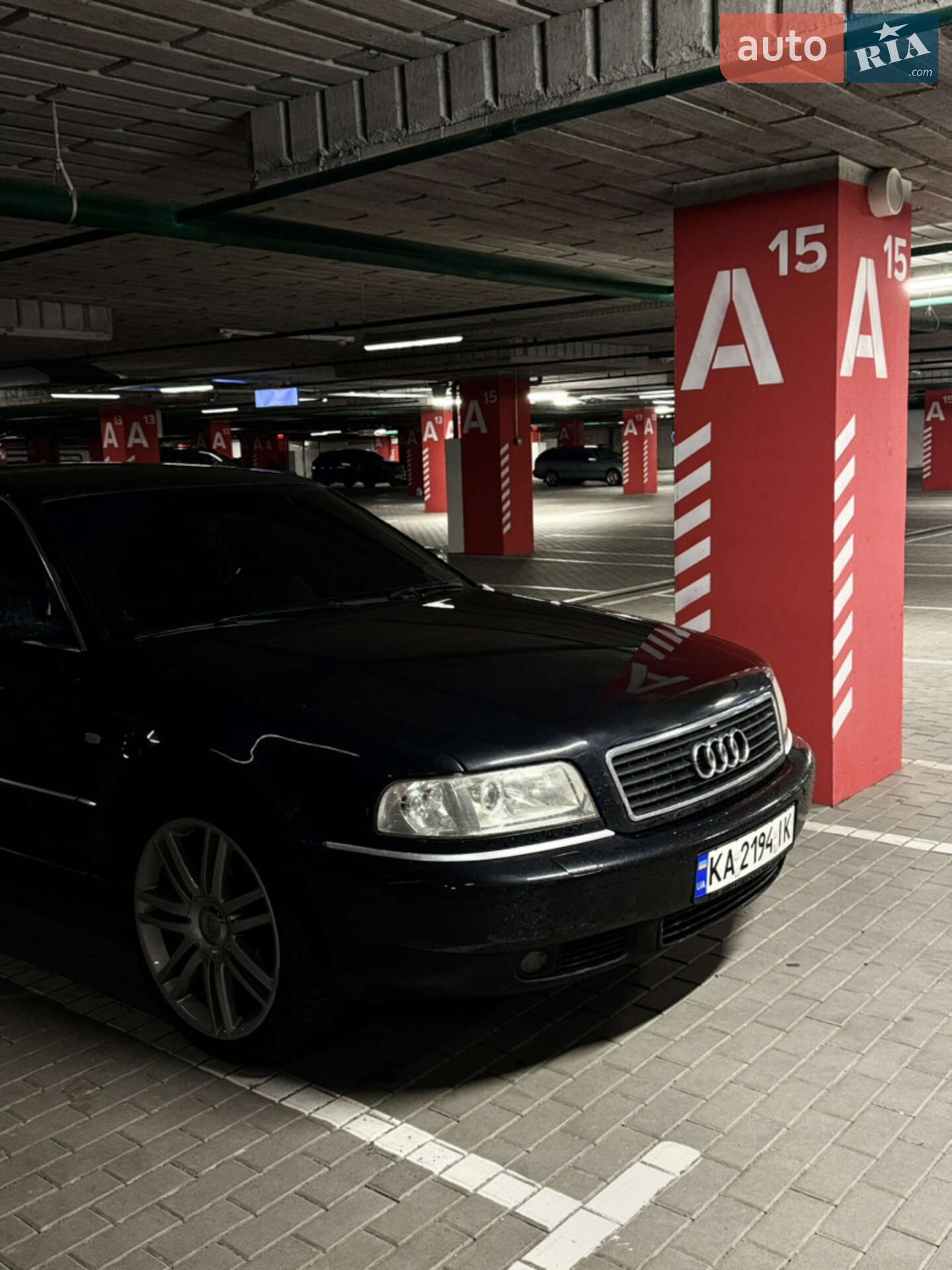 AUDI A8 2000
