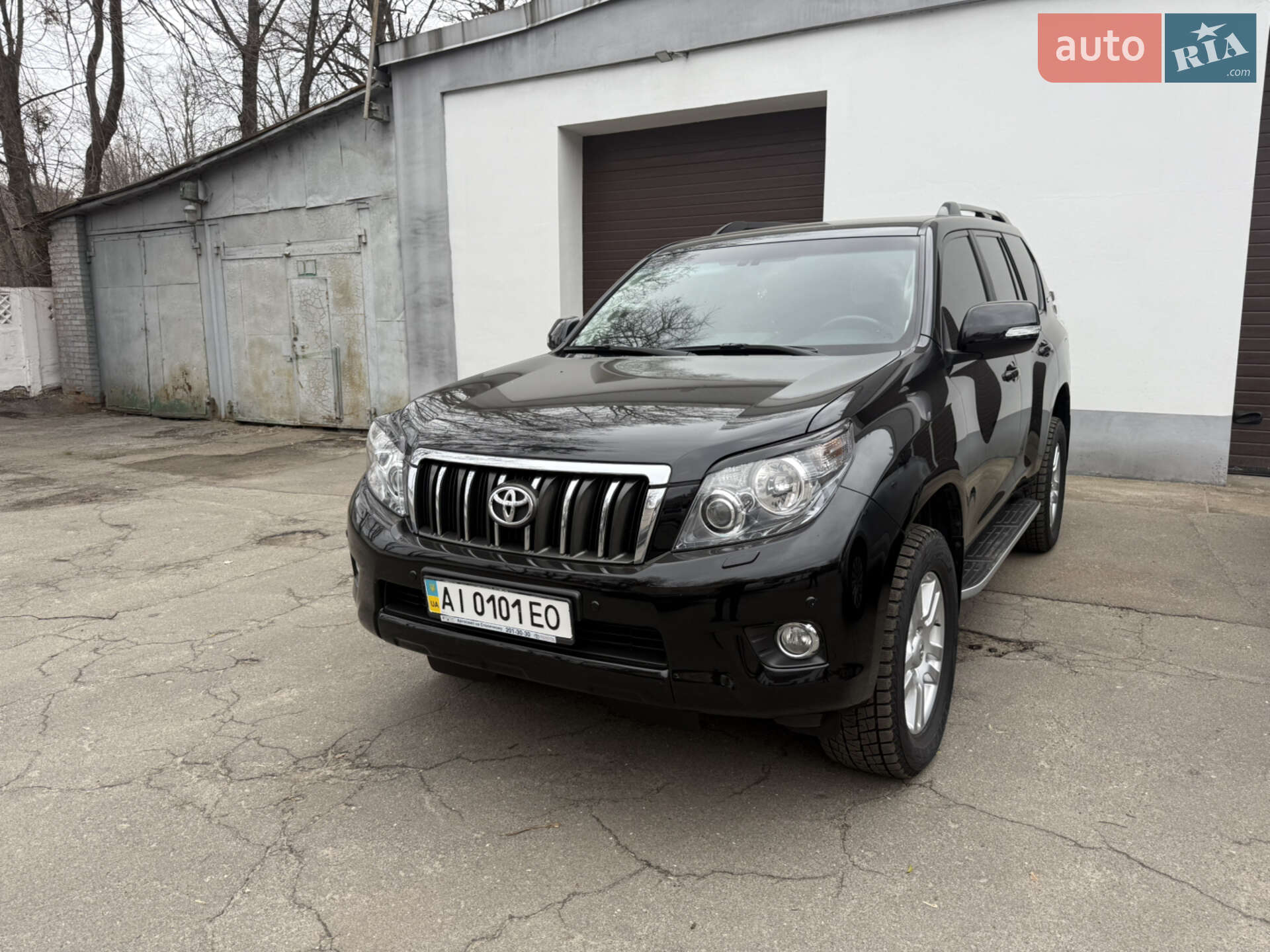 TOYOTA LAND CRUISER PRADO 2012