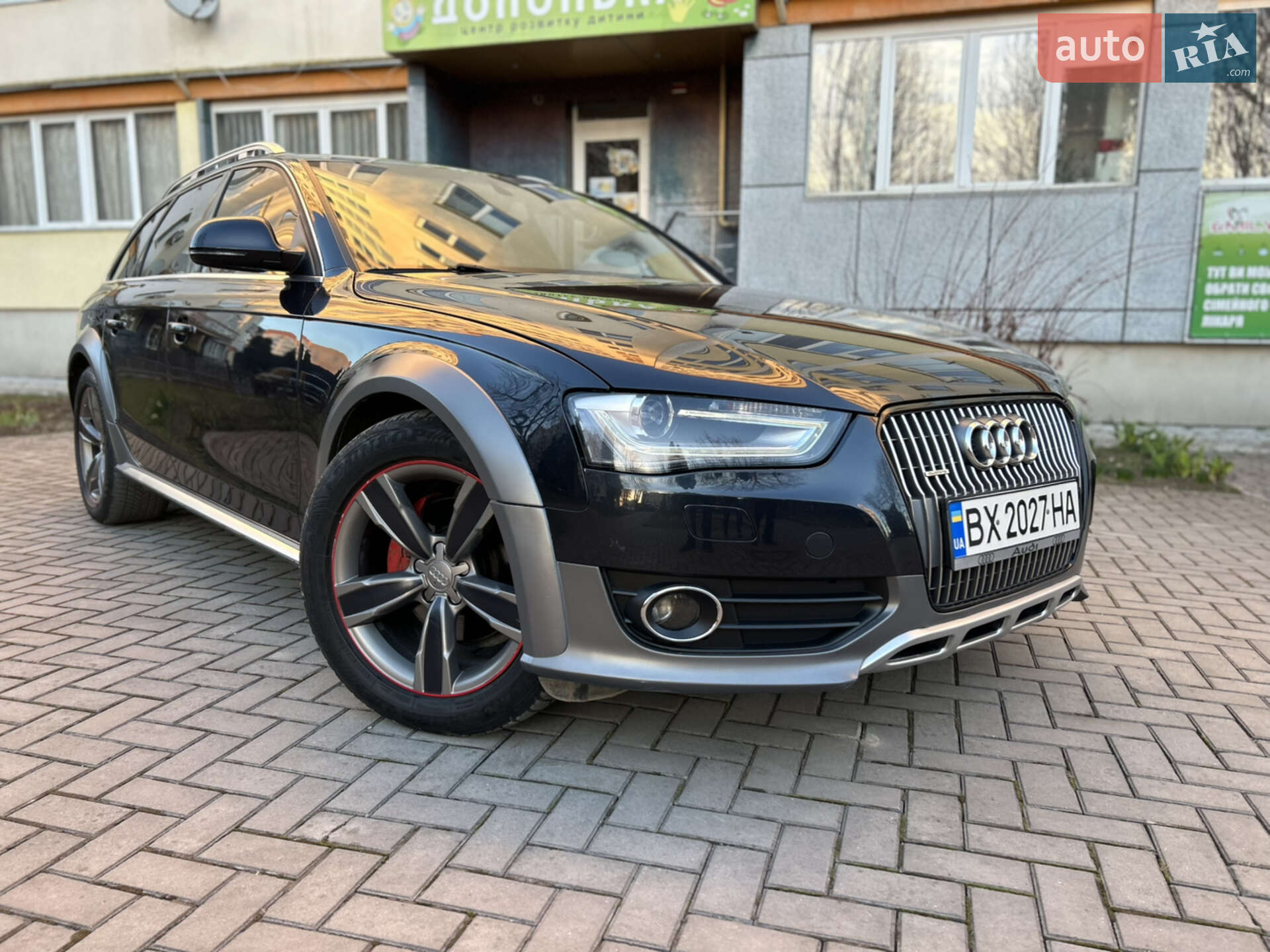 Головне фото звіту автомобіля AUDI A4 ALLROAD 2013