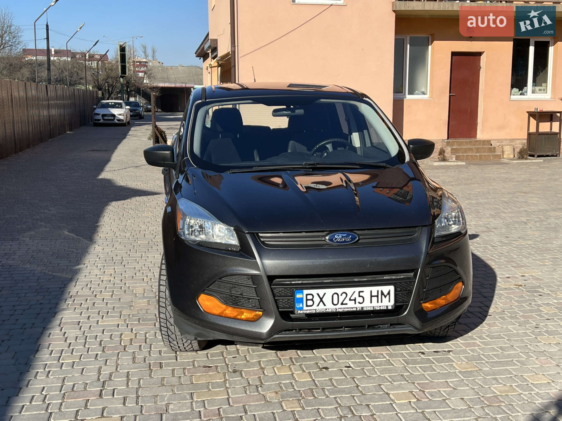 Головне фото звіту автомобіля FORD ESCAPE 2015