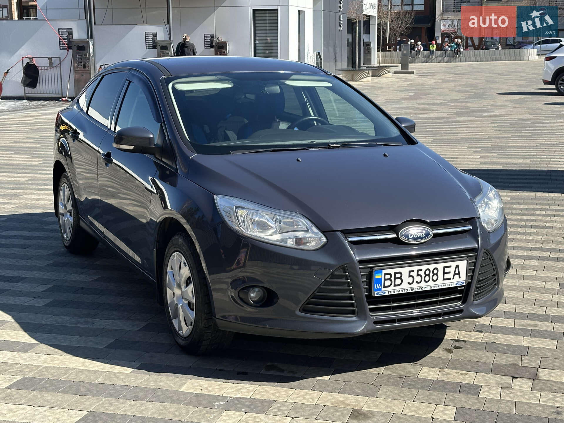 FORD FOCUS