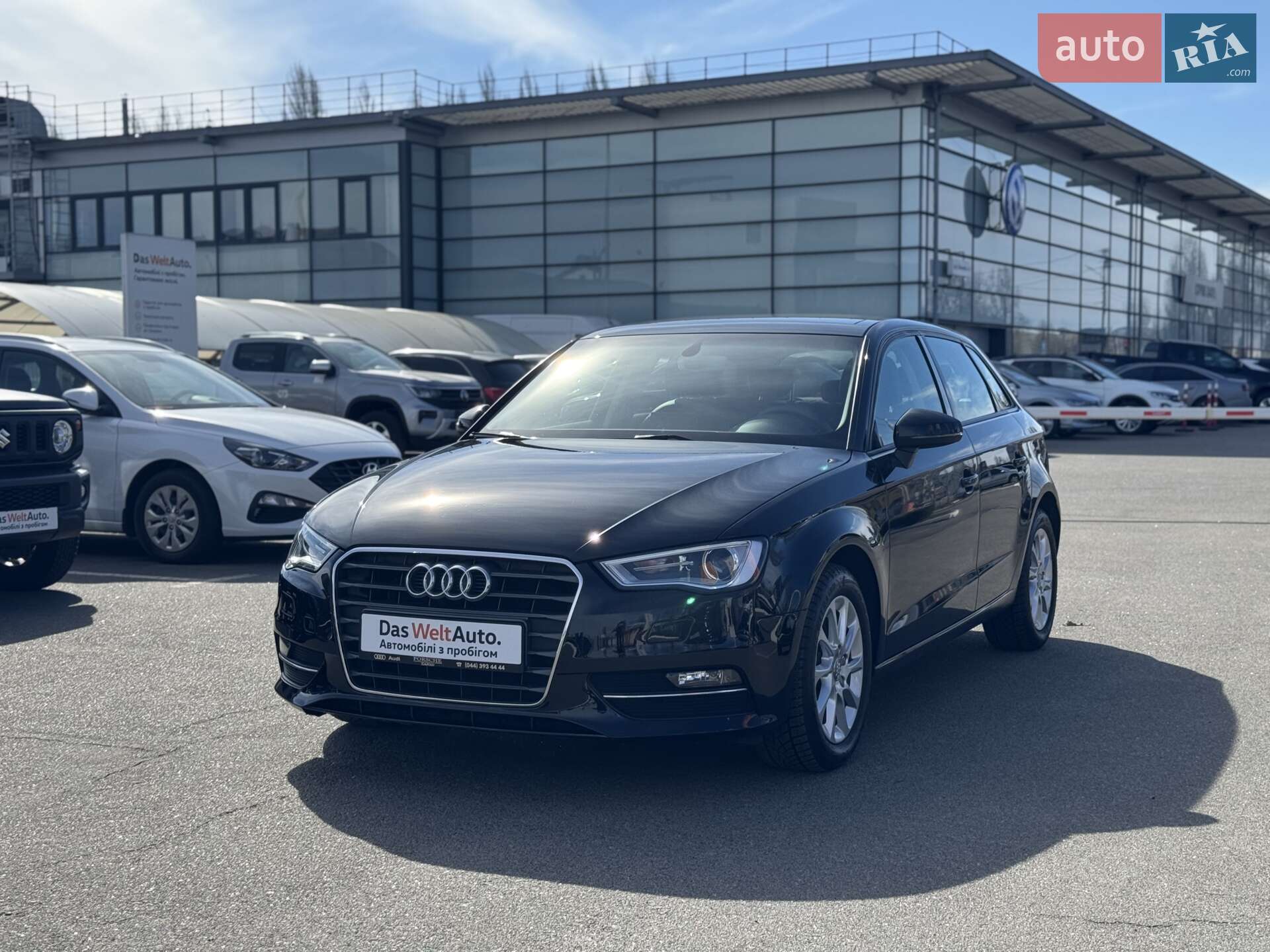 Головне фото звіту автомобіля AUDI A3 2015