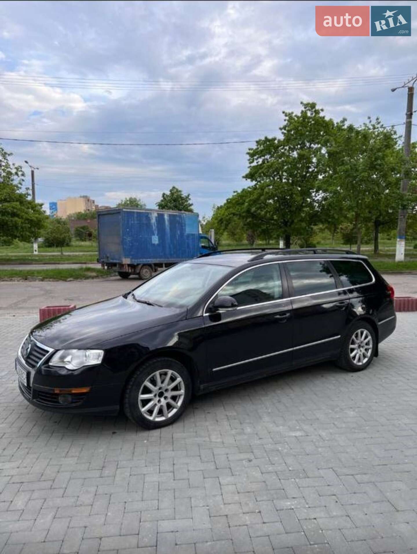 VOLKSWAGEN PASSAT 2010