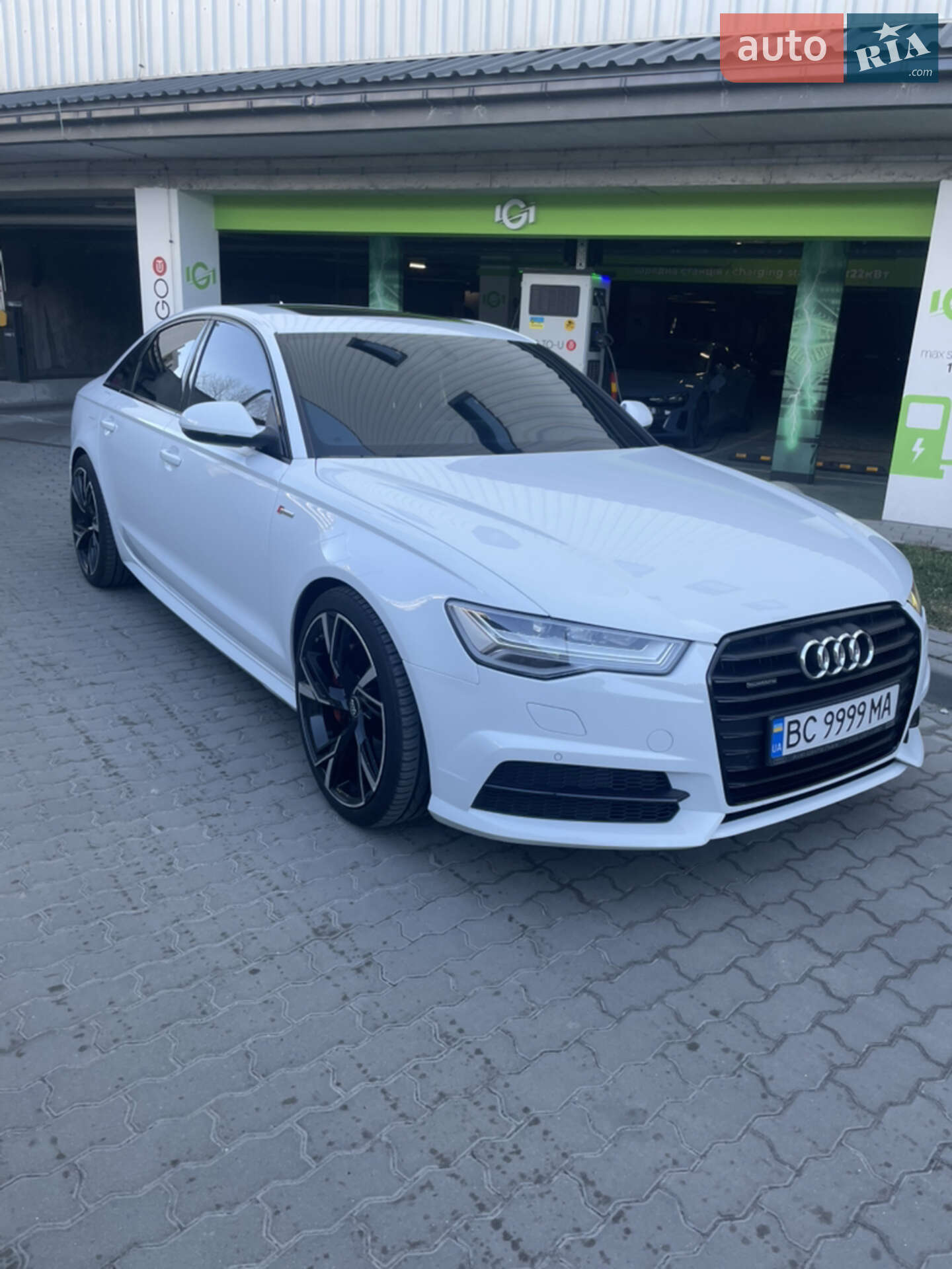 AUDI A6