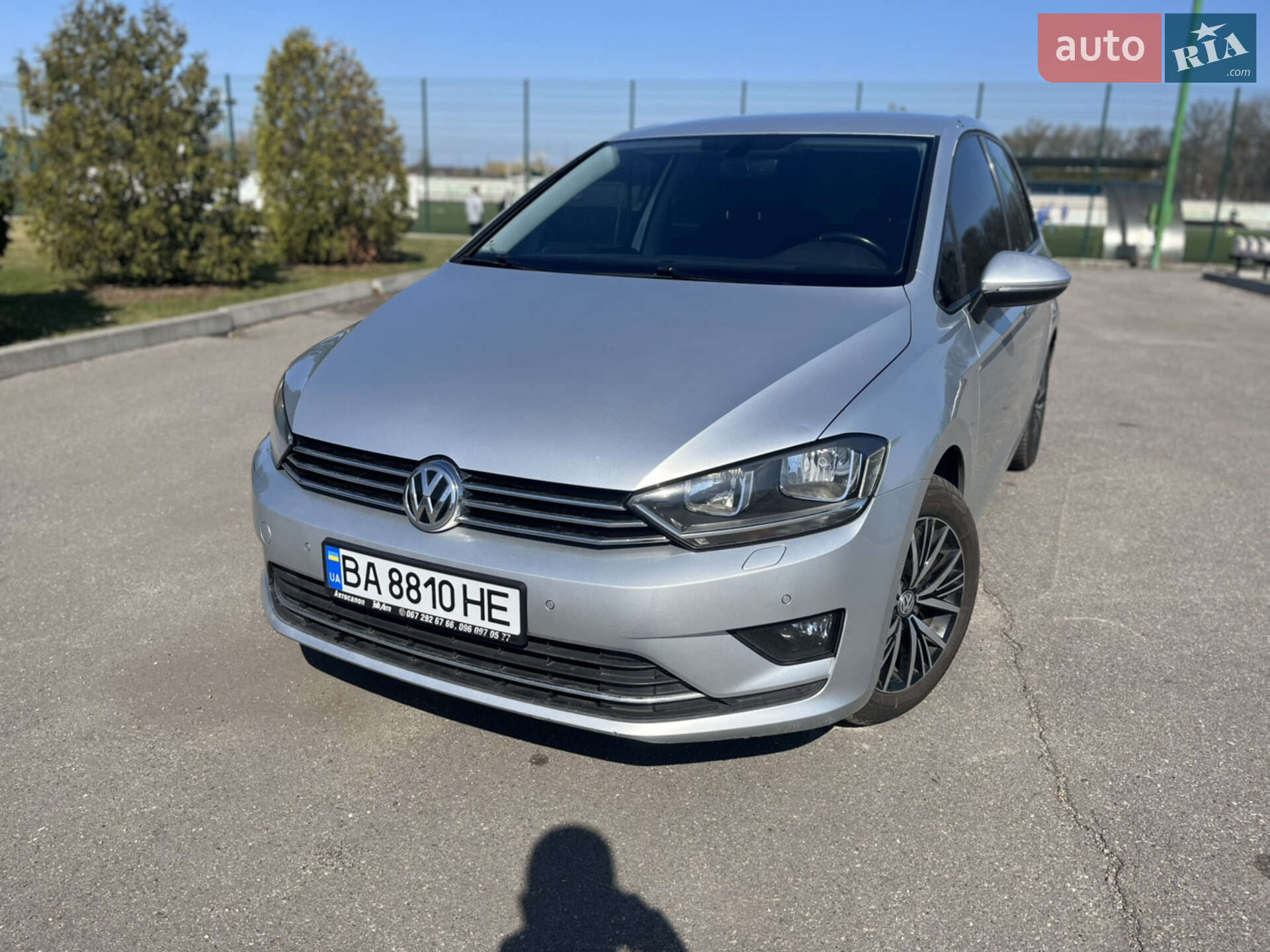 VOLKSWAGEN GOLF SPORTSVAN