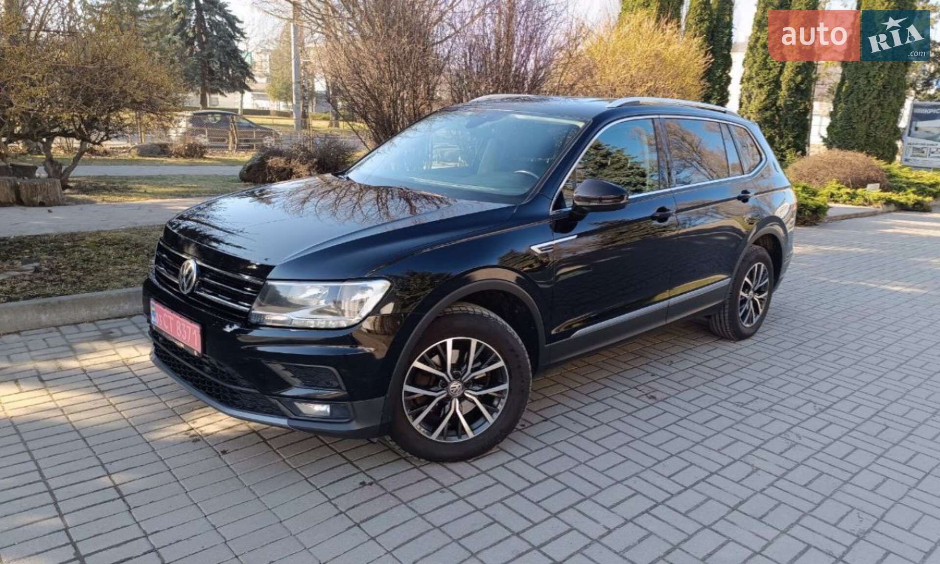 VOLKSWAGEN TIGUAN 2018