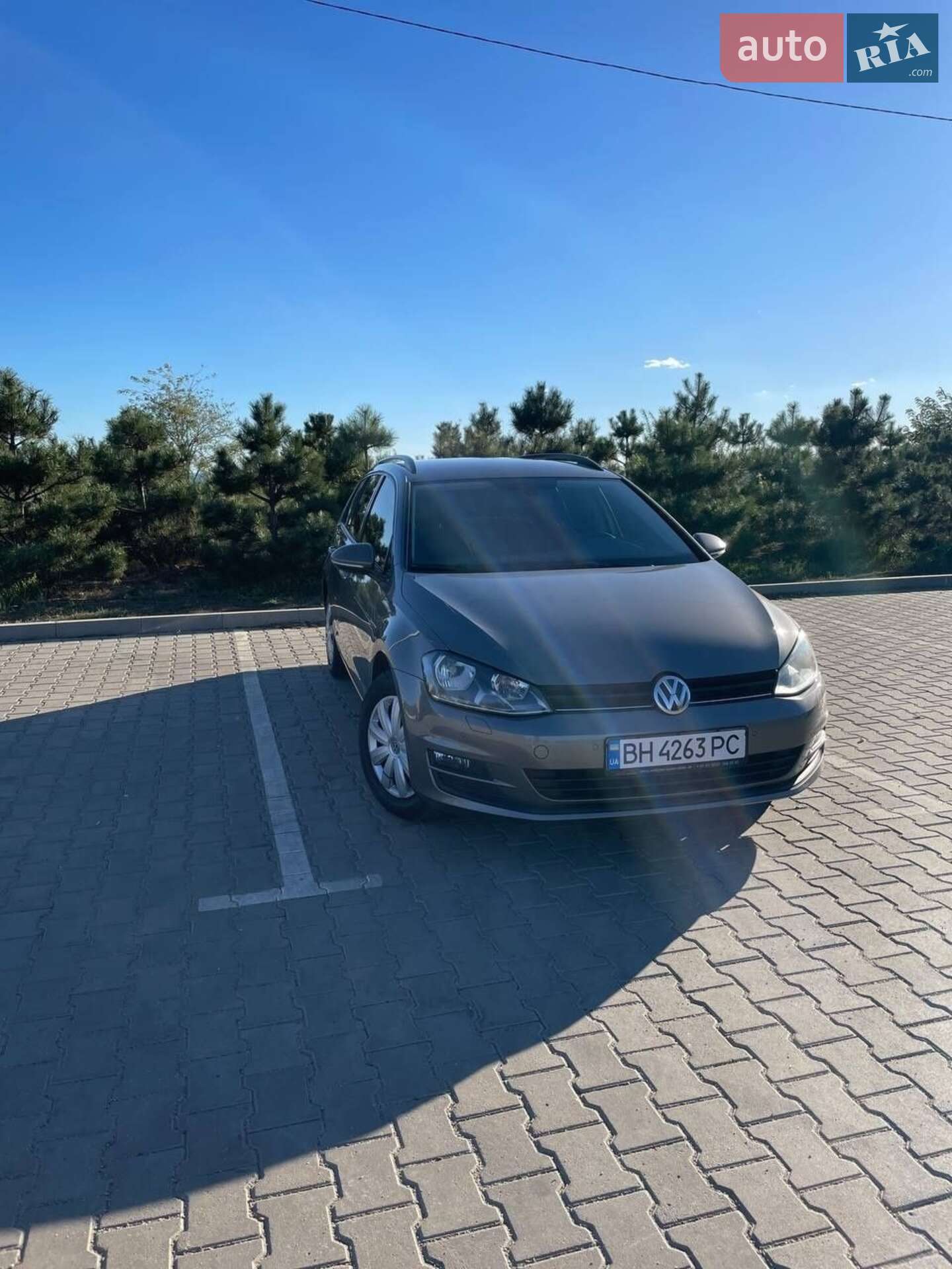 VOLKSWAGEN GOLF 2014