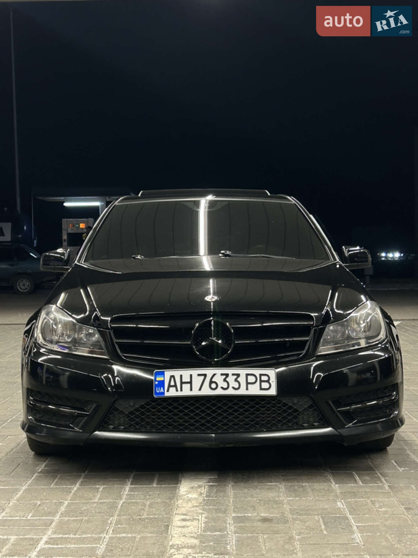 Головне фото звіту автомобіля MERCEDES-BENZ C 250 2012