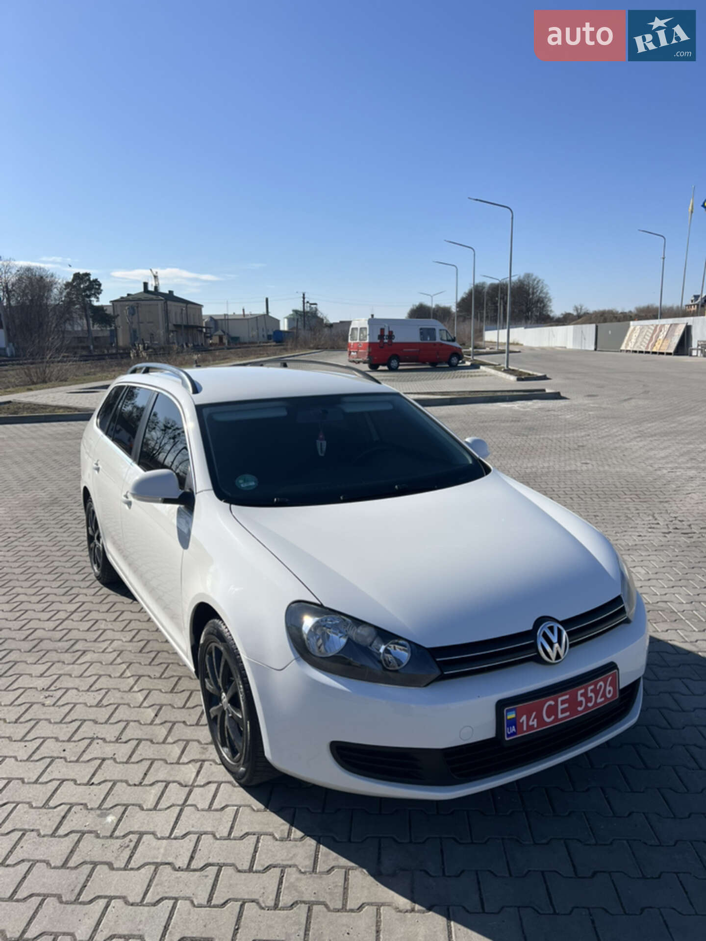 VOLKSWAGEN GOLF 2010