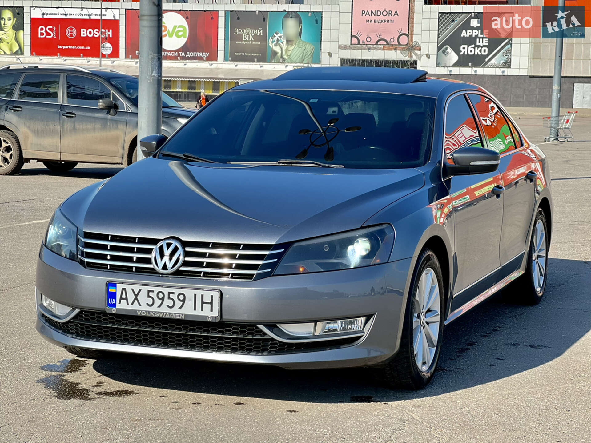 VOLKSWAGEN PASSAT 2013
