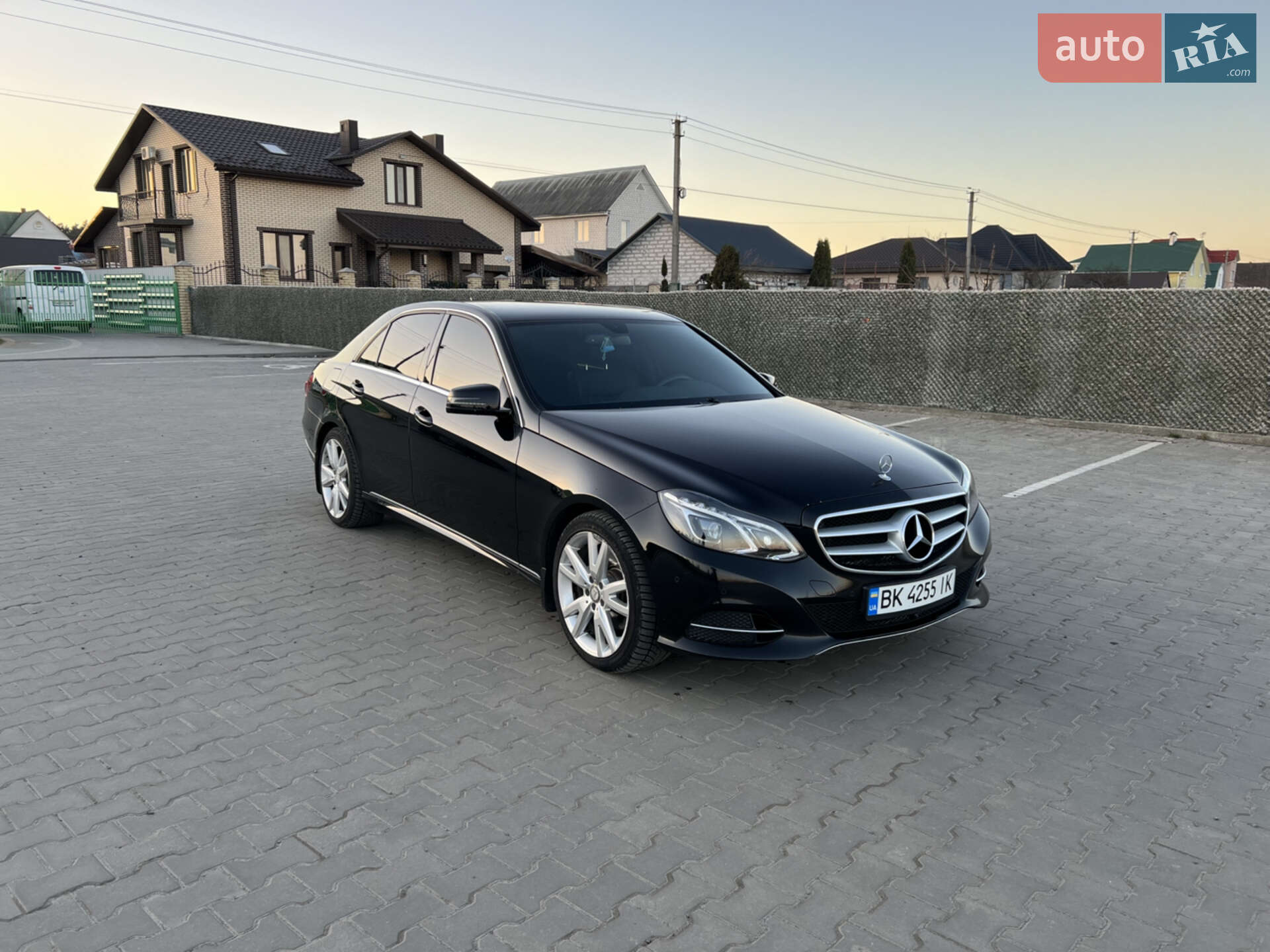 MERCEDES-BENZ E 250 2013