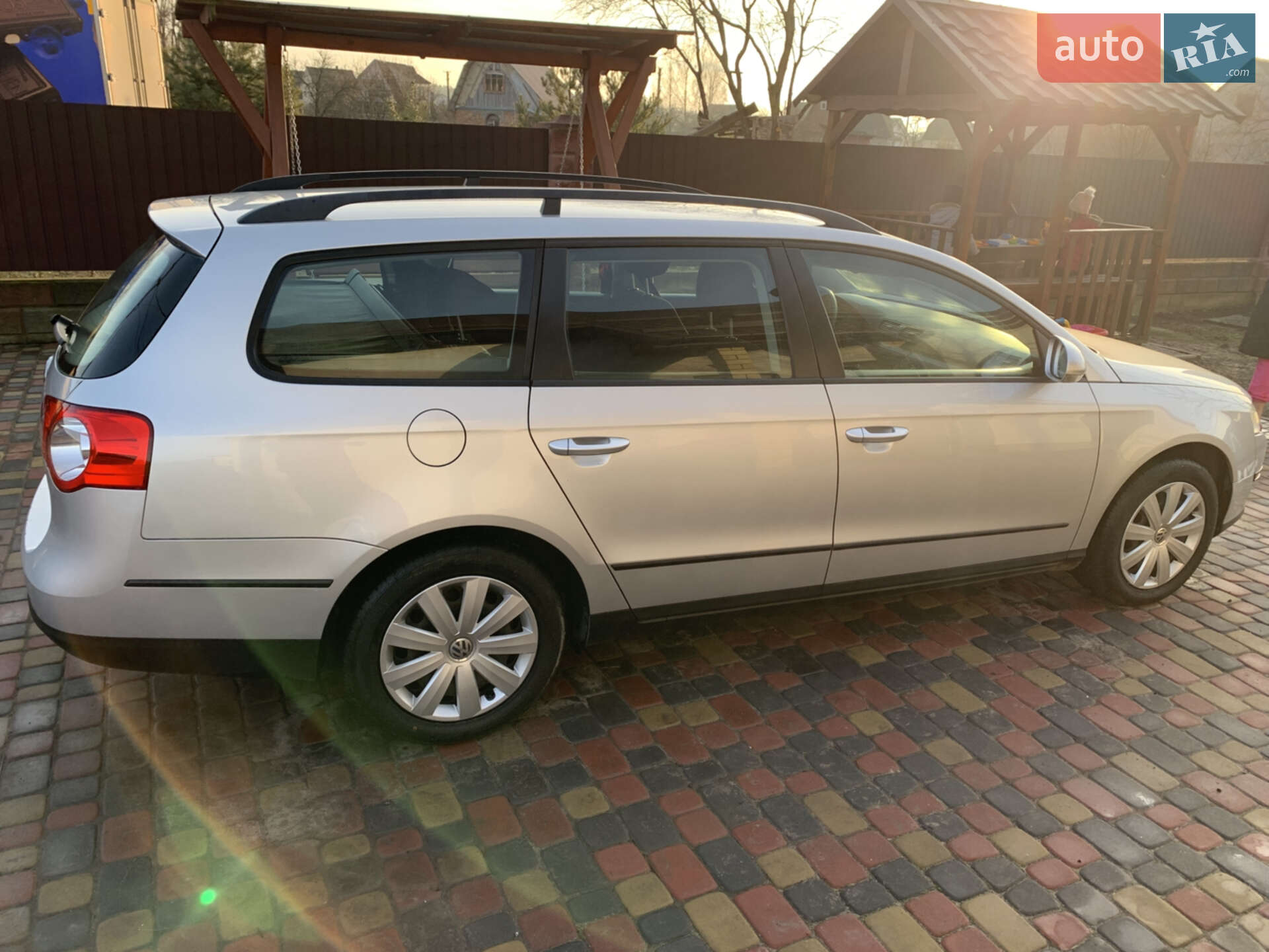 VOLKSWAGEN PASSAT 2005