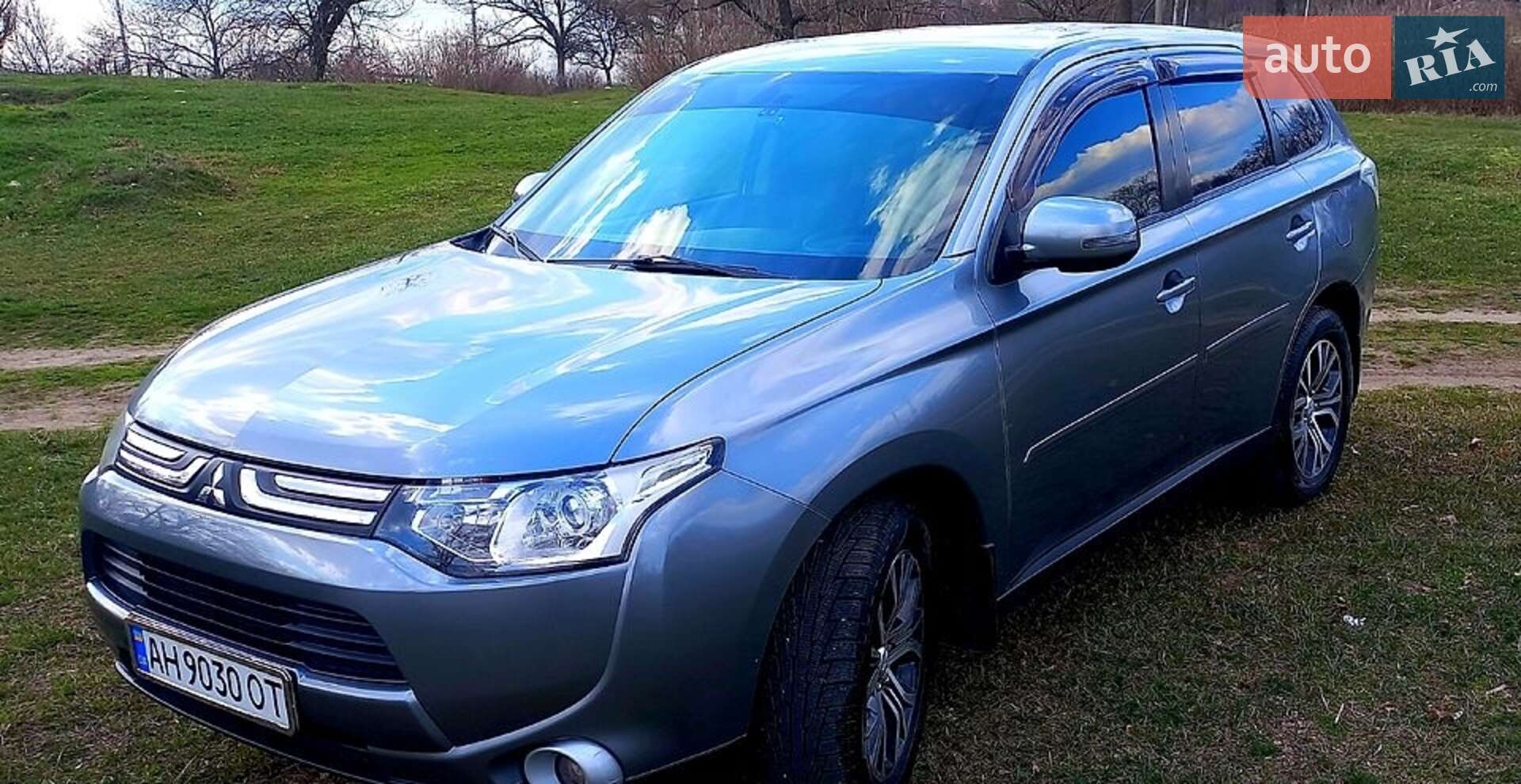 Mitsubishi Outlander 2013