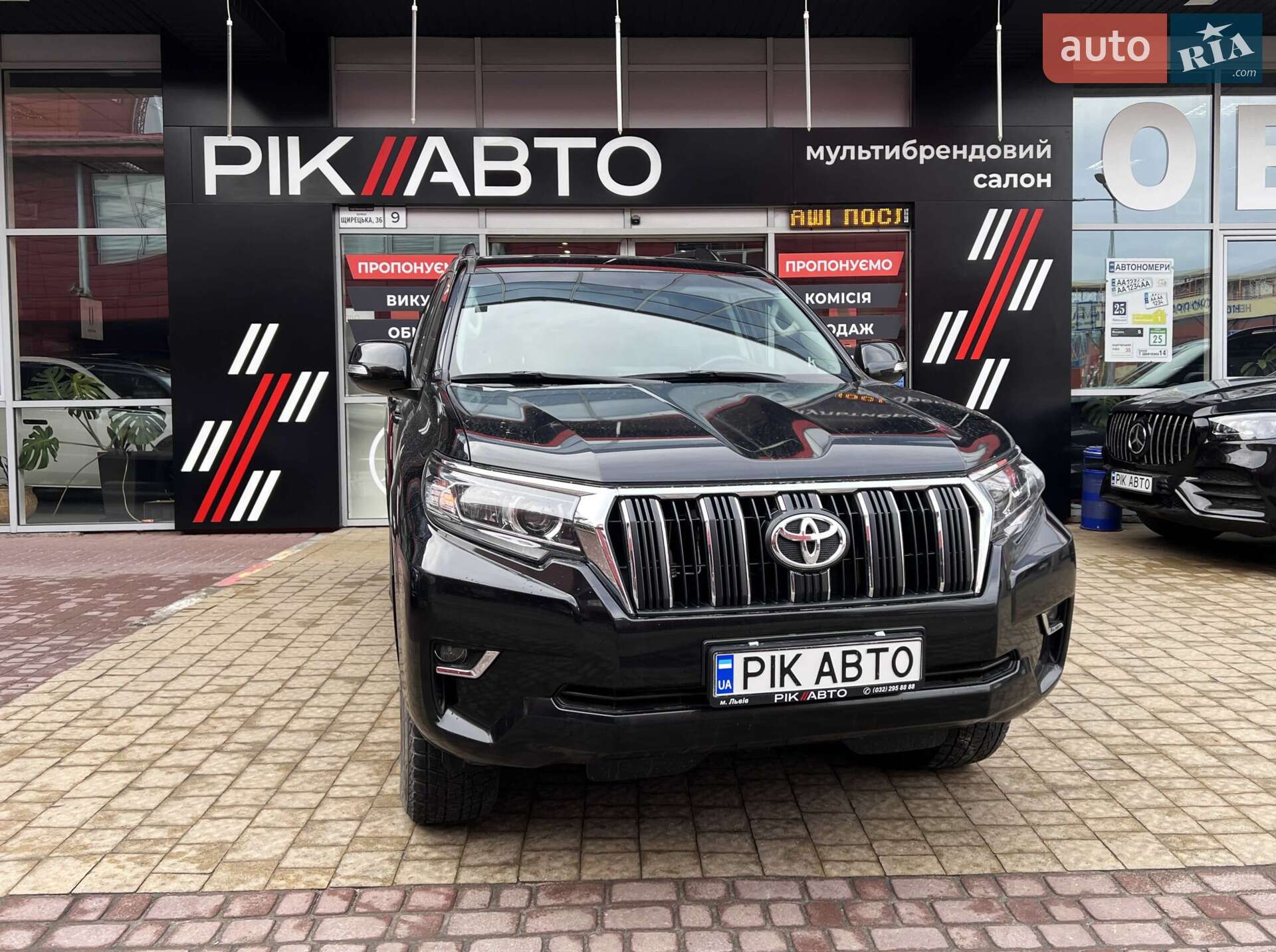 TOYOTA LAND CRUISER PRADO 150