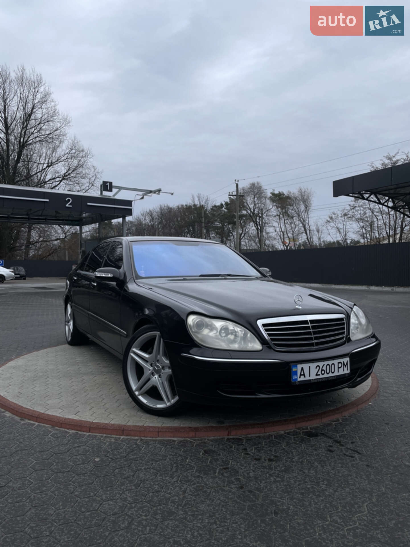 Mercedes-Benz S-Class 2004