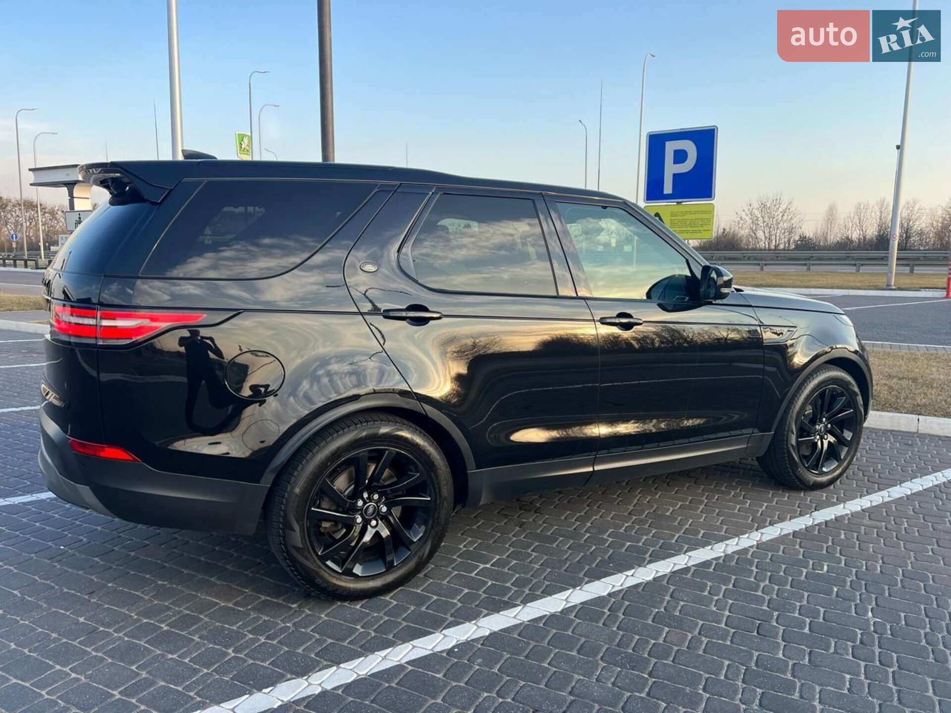 LAND ROVER DISCOVERY 2017